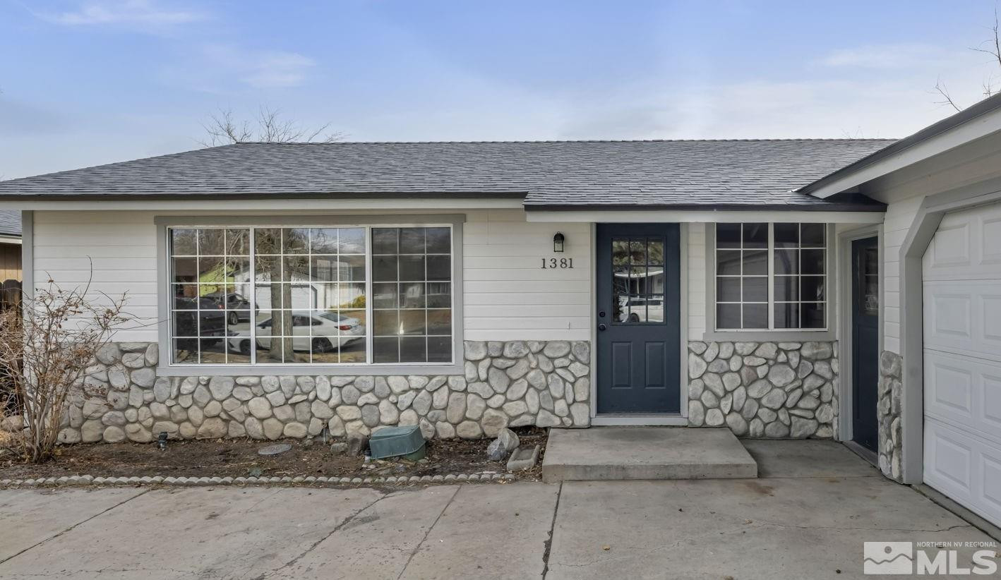 1381 Spooner Drive Property Photo 1