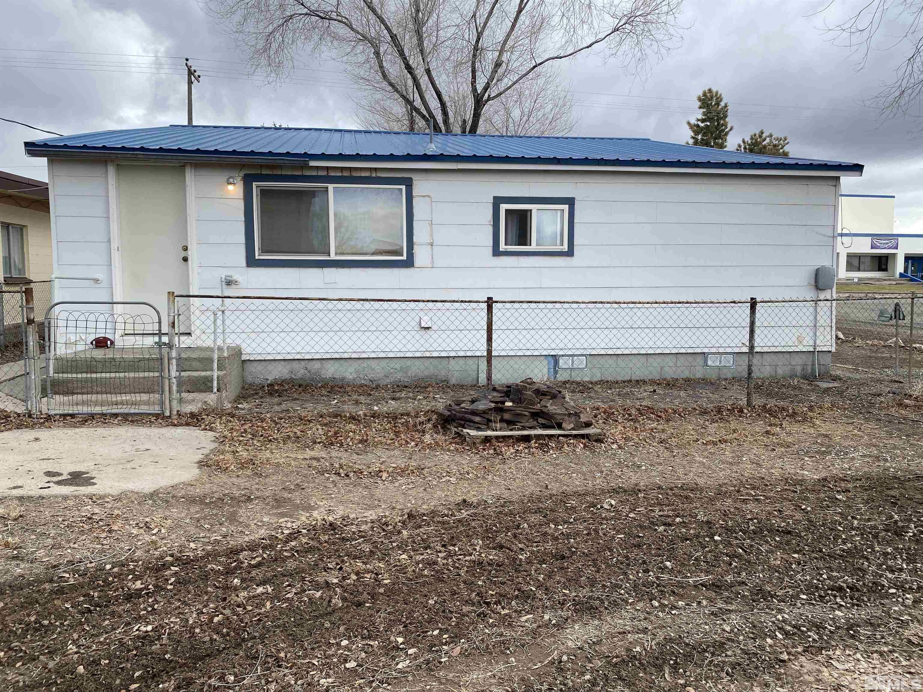 10 Olavarria Property Photo 3