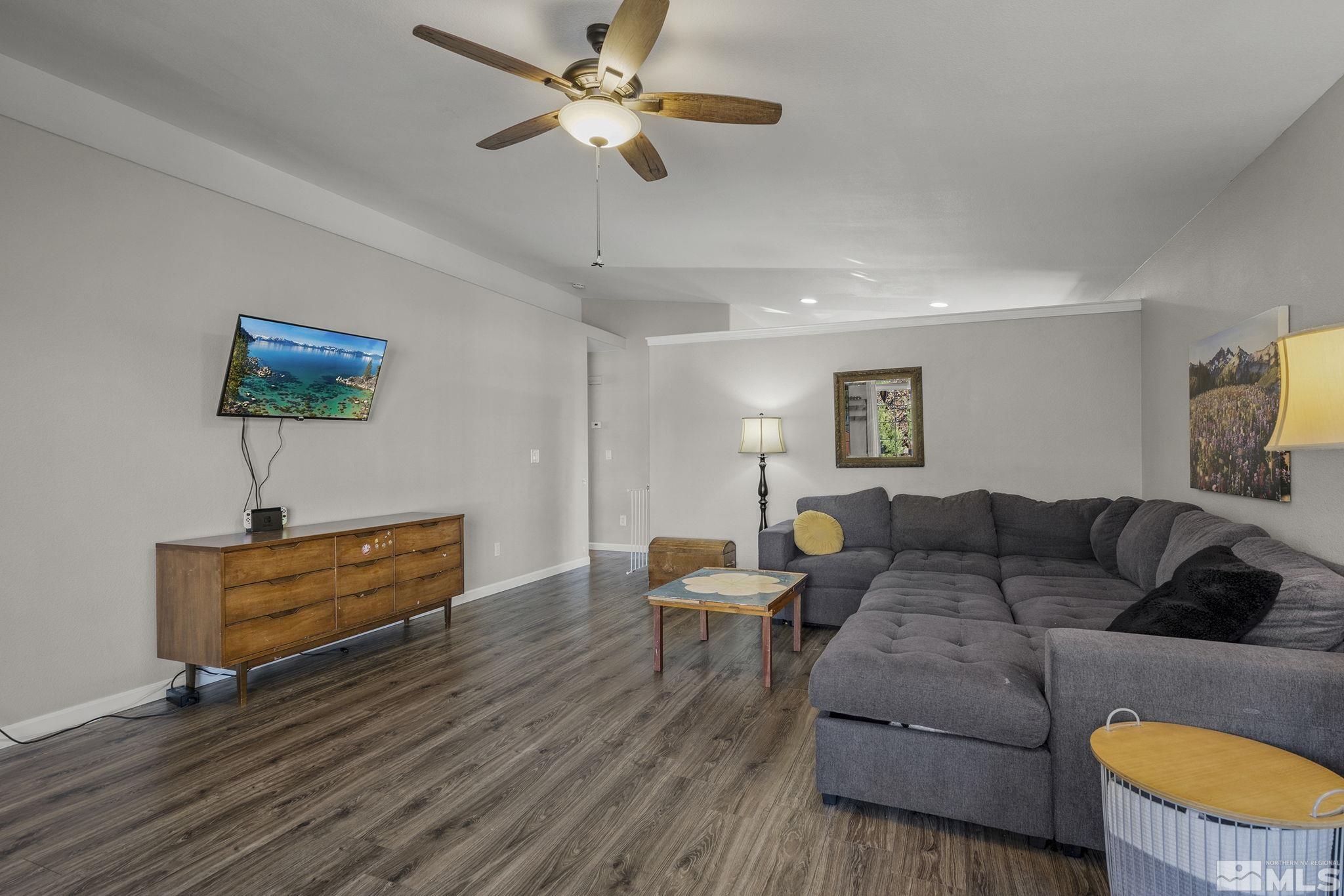 17252 Aquamarine Drive Property Photo 6