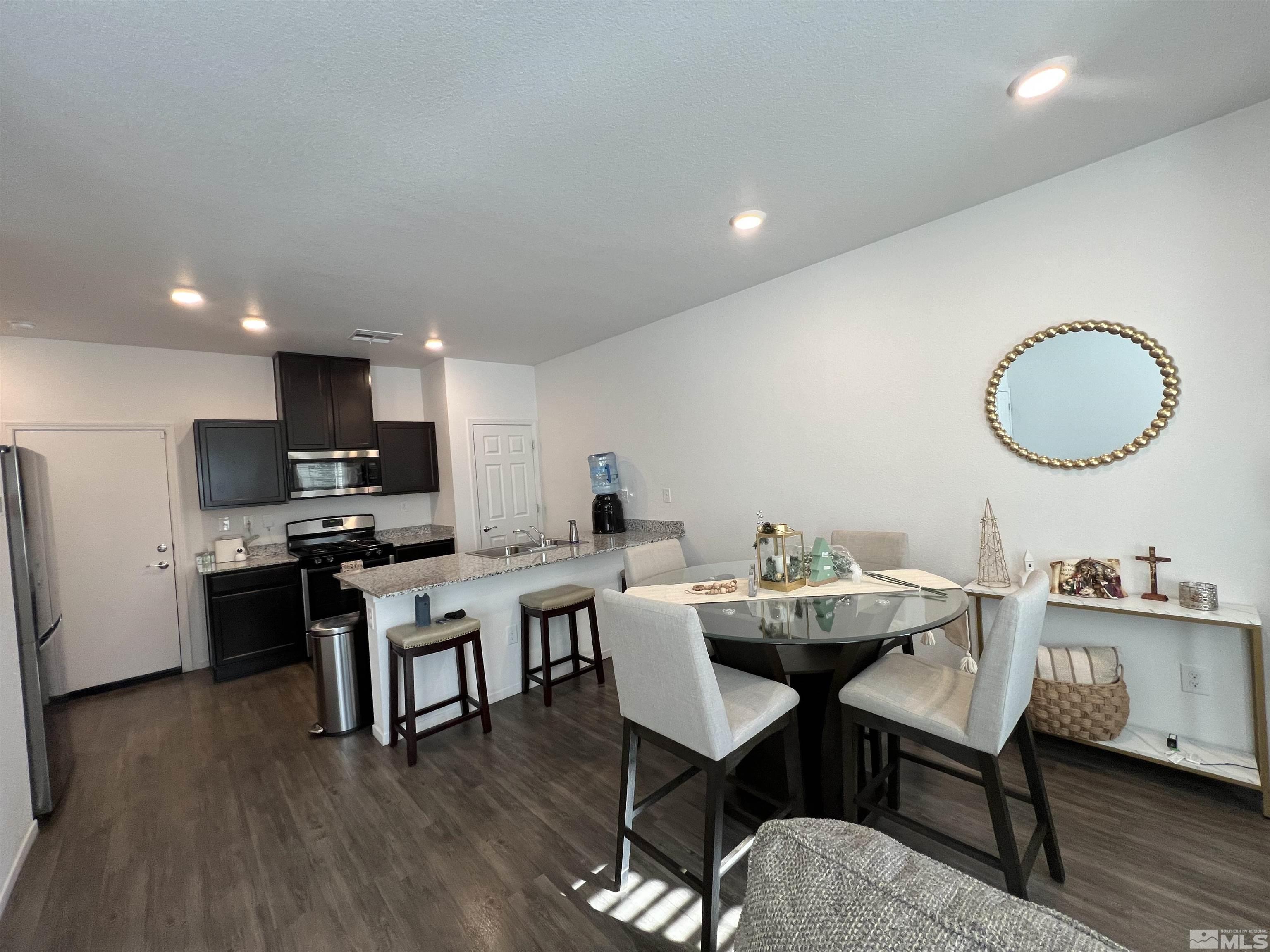 9824 Salty Dog Dr. Property Photo 6