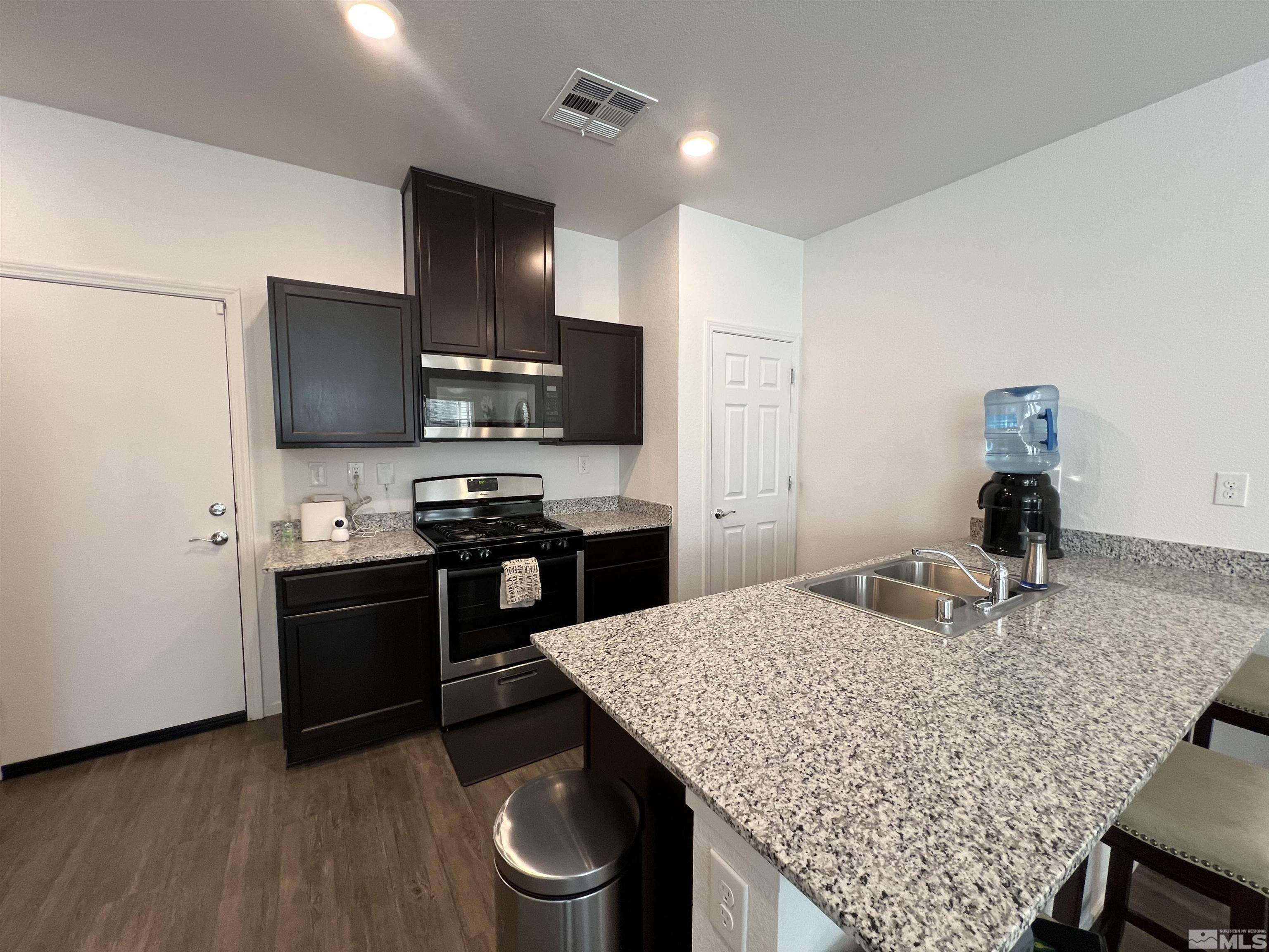 9824 Salty Dog Dr. Property Photo 9