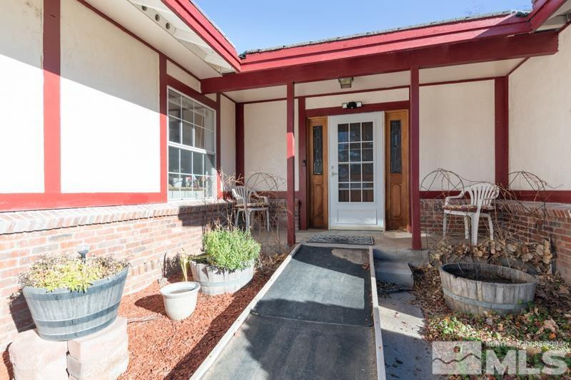 2521 E Valley Road Property Photo 12