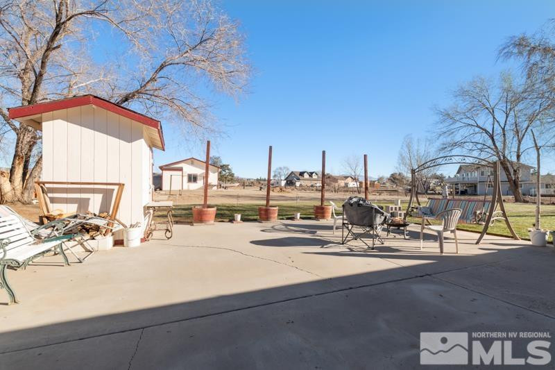 2521 E Valley Road Property Photo 28