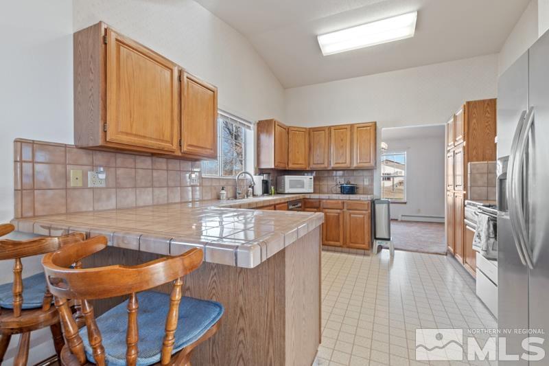 2521 East Valley Rd Property Photo 10