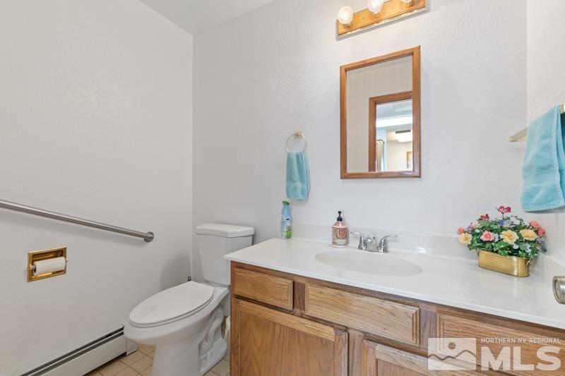 2521 East Valley Rd Property Photo 17