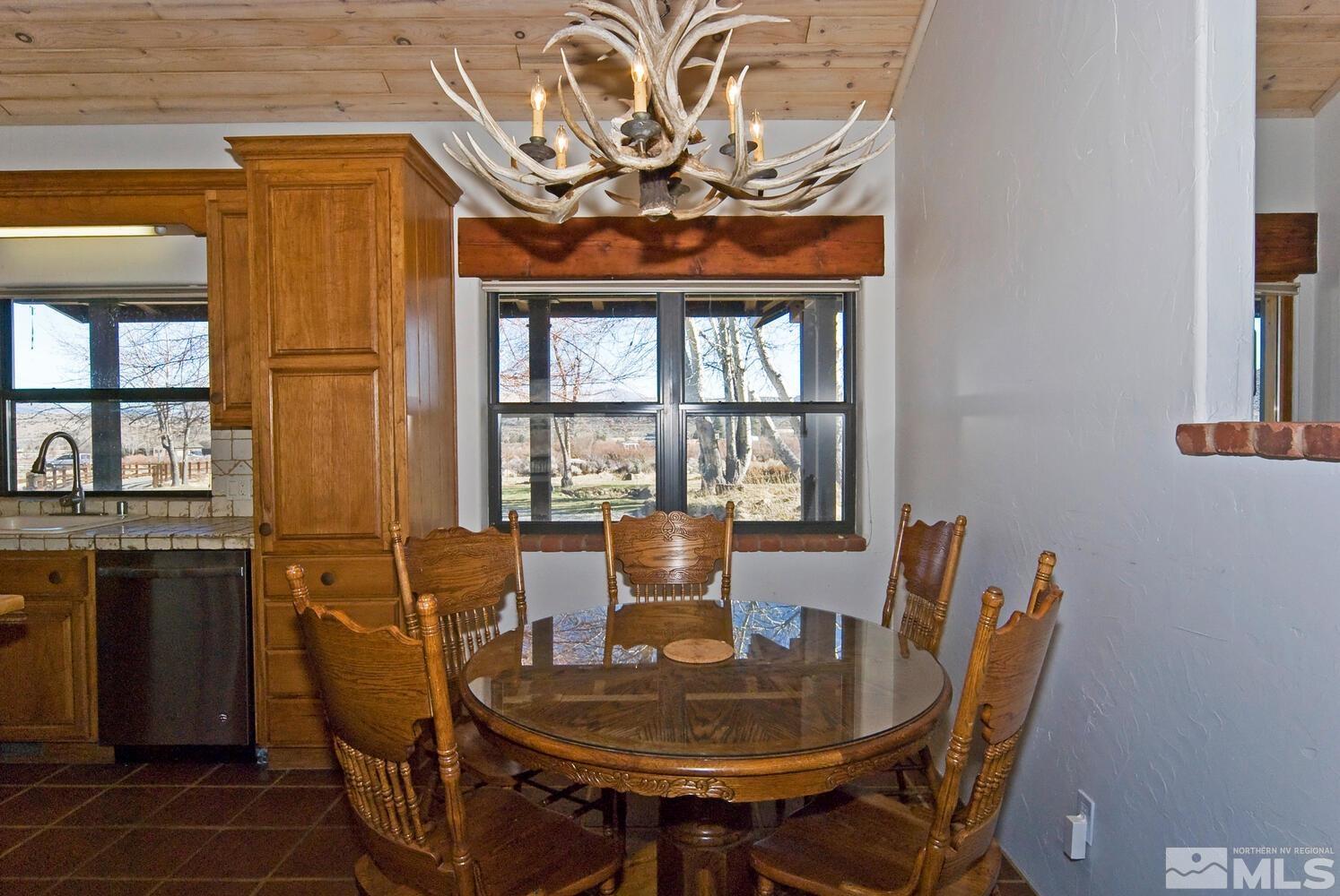 630 Chambers Ln Property Photo 19
