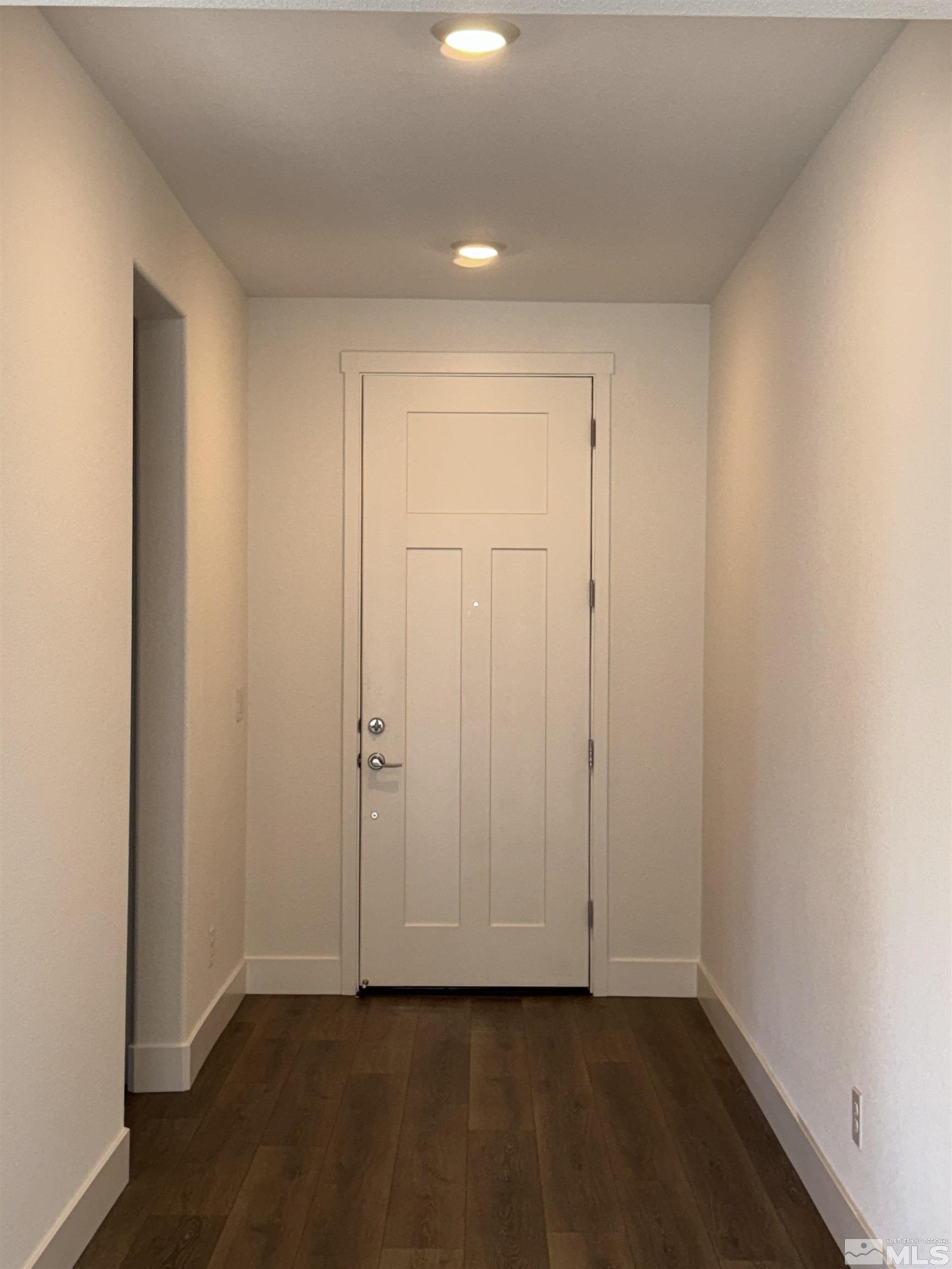 1209 Spur Way Property Photo 7