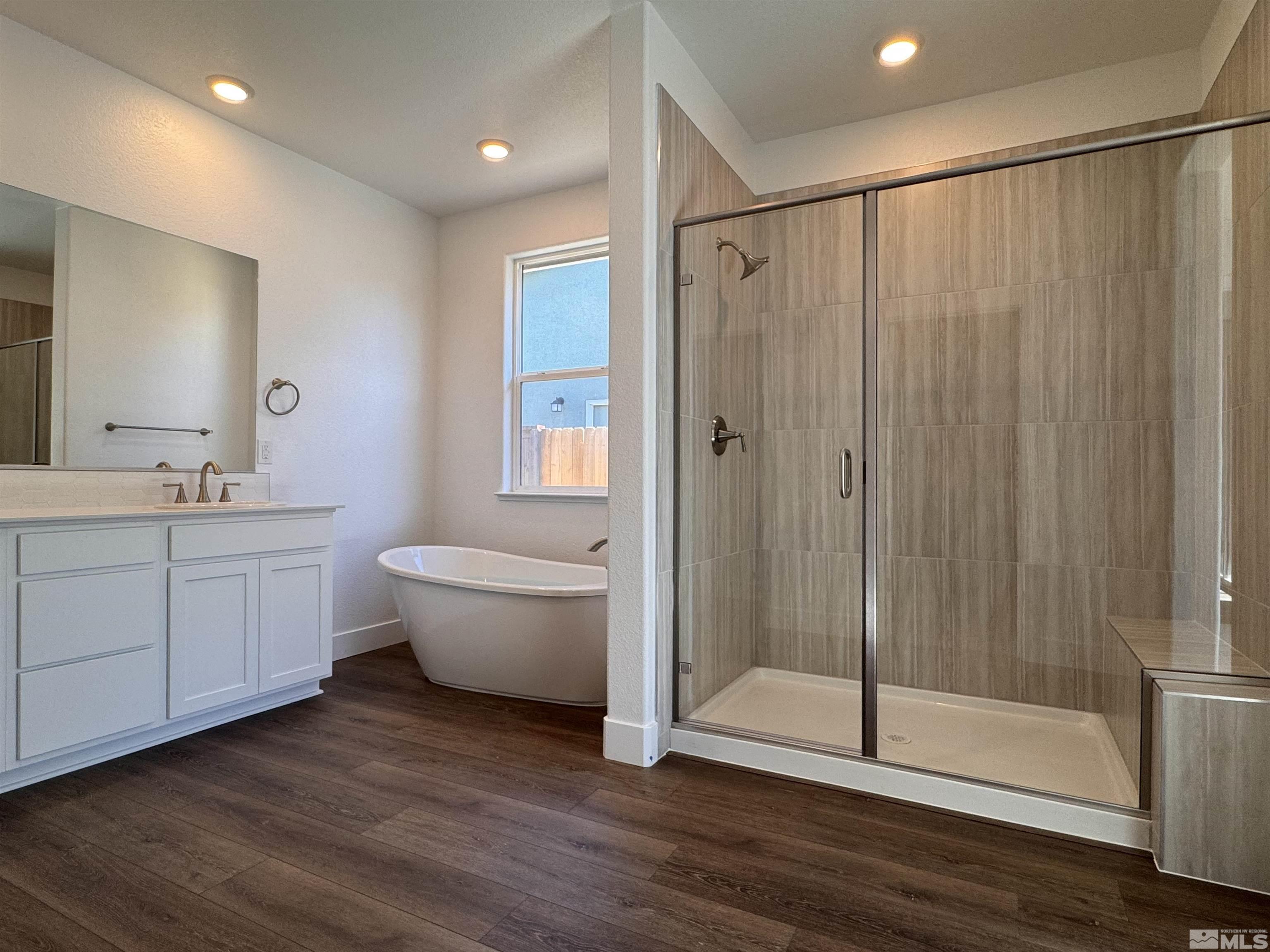 1209 Spur Way Property Photo 9