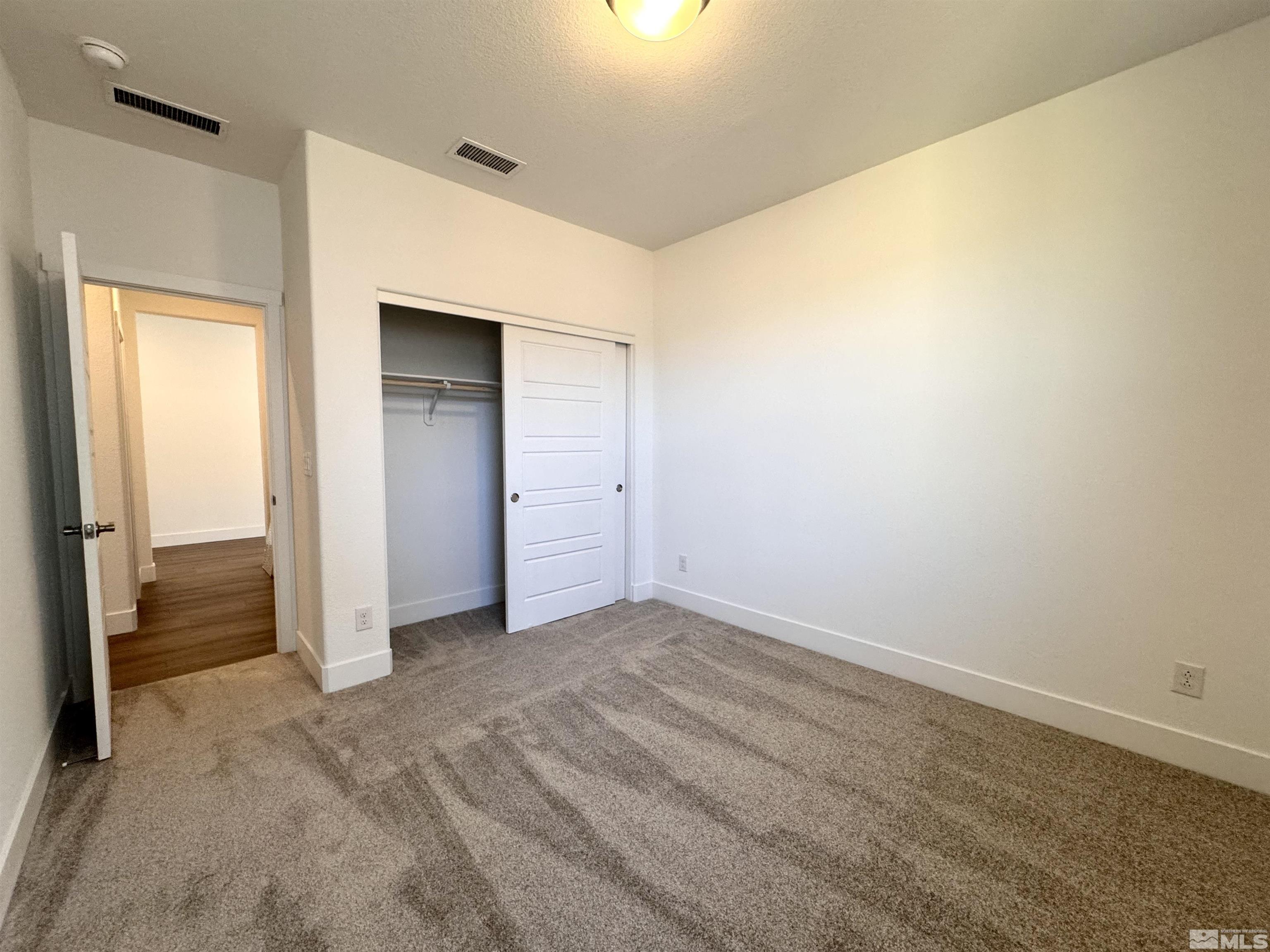 1209 Spur Way Property Photo 13