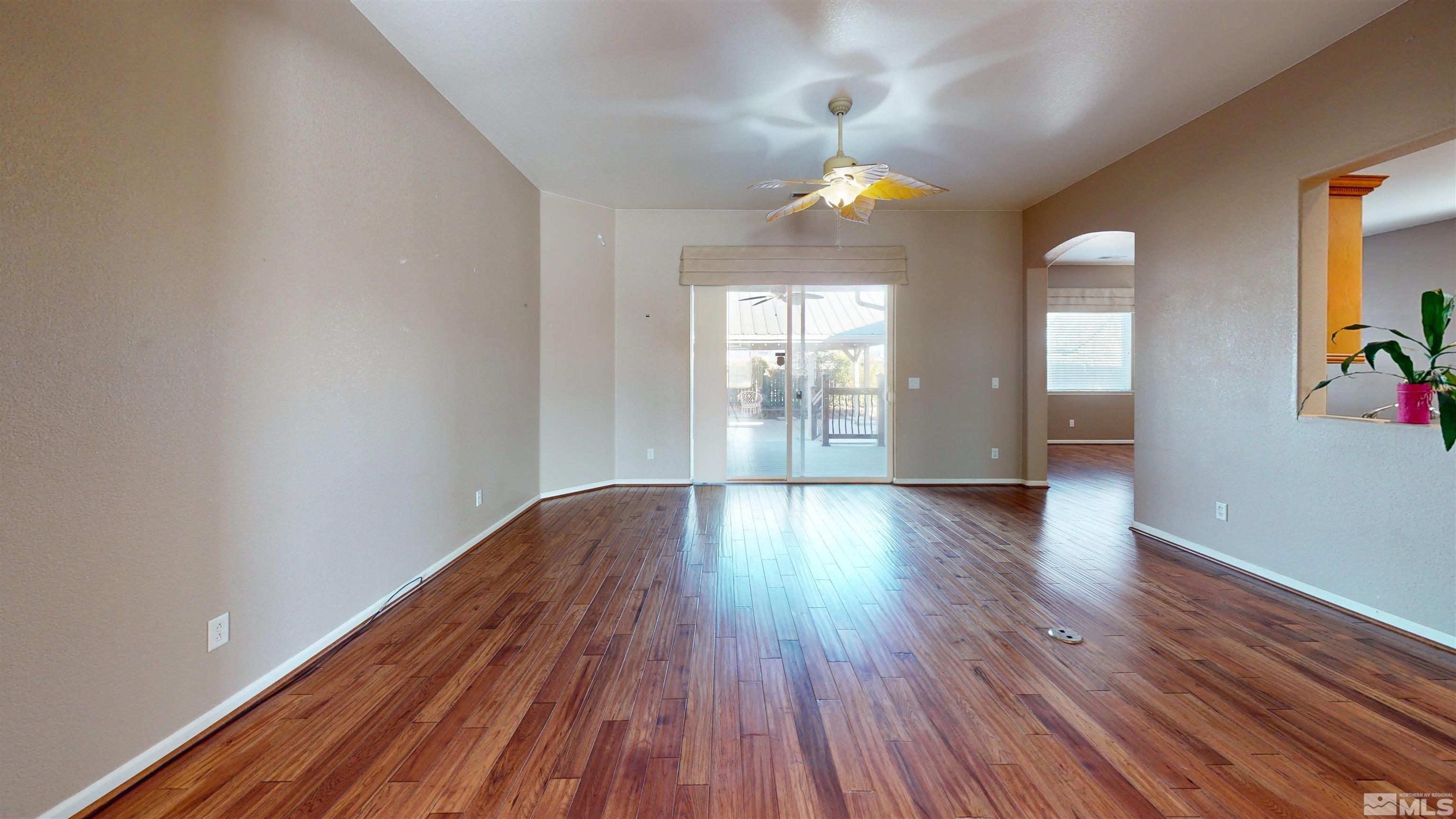 2956 North Fork Rd Property Photo 5