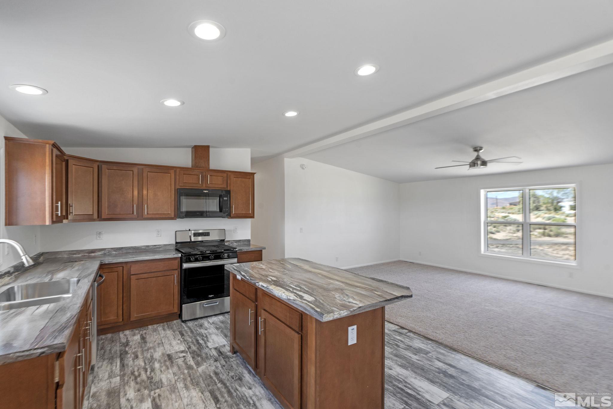 3675 E Antelope St Property Photo 16