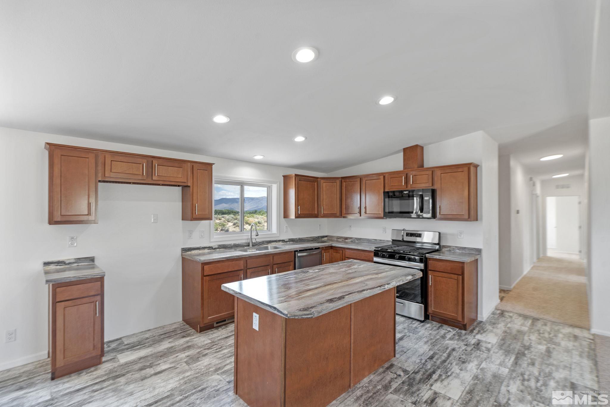 3675 E Antelope St Property Photo 18
