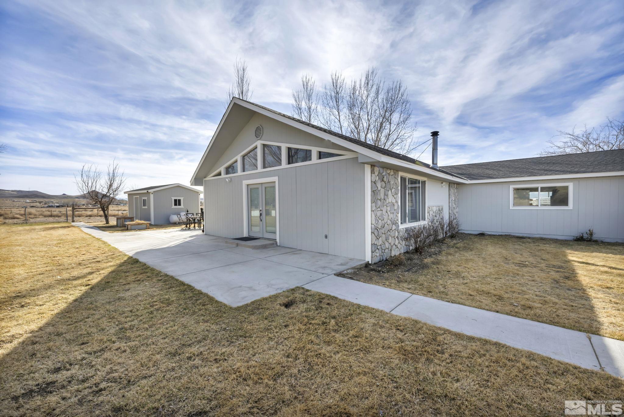 605 Us Highway 95a East Property Photo 1