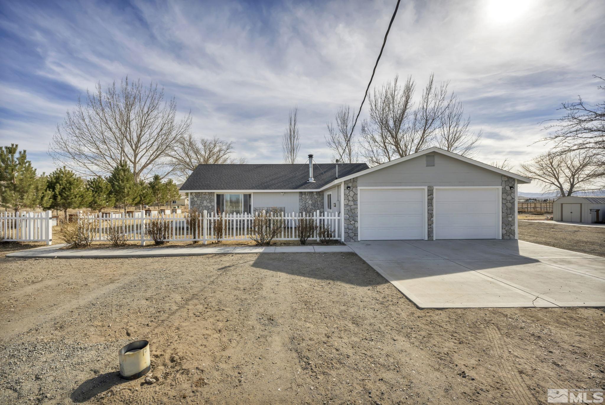 605 Us Highway 95a East Property Photo 2