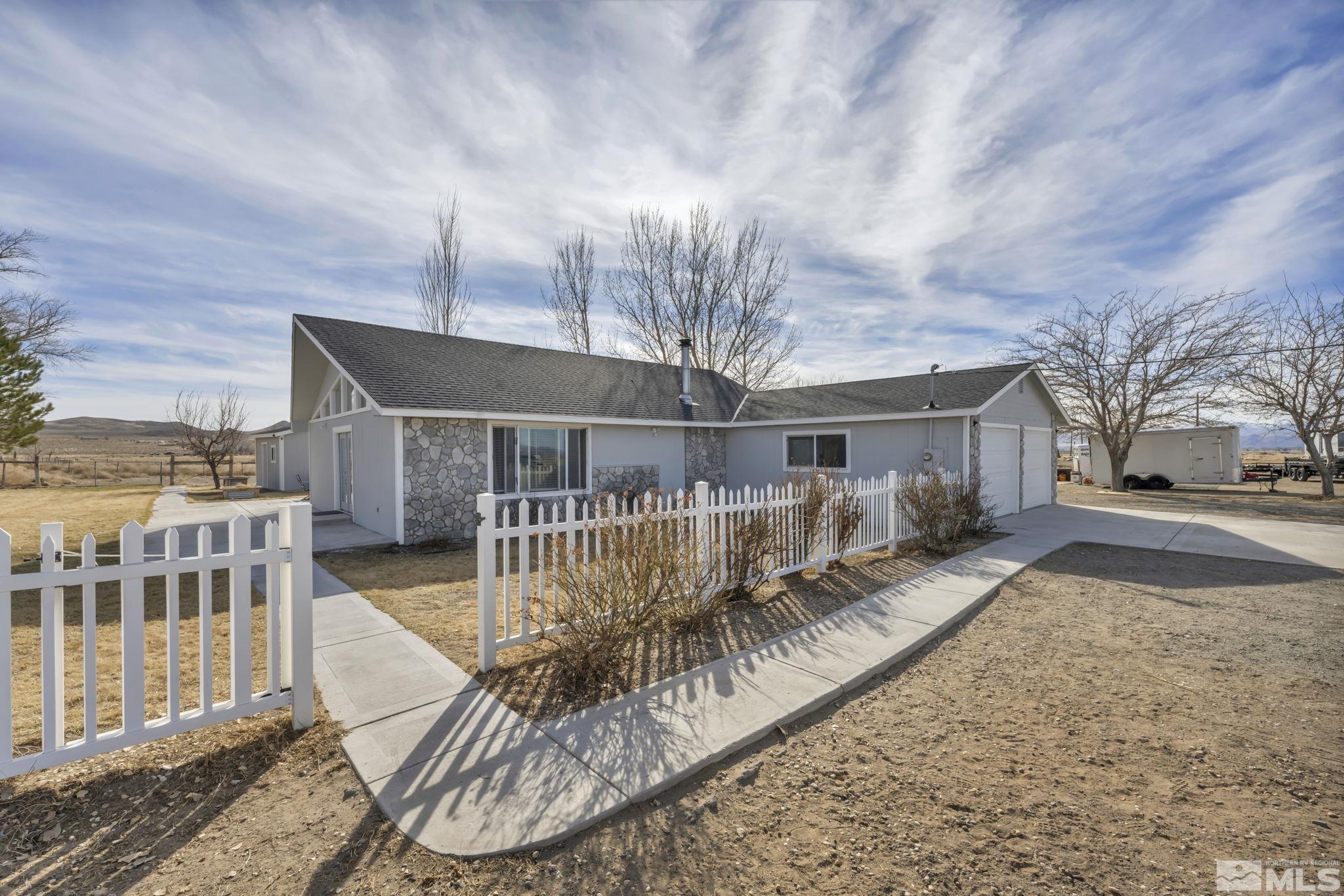 605 Us Highway 95a East Property Photo 3