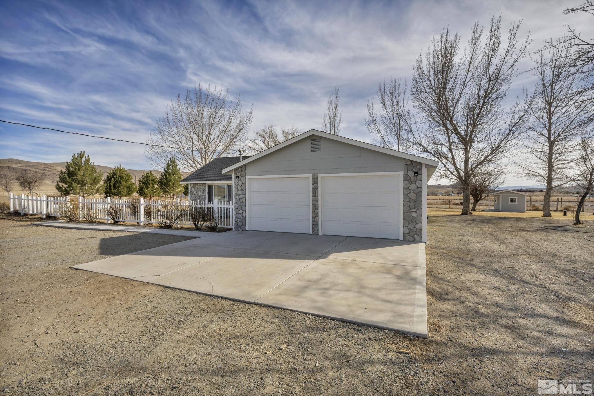 605 Us Highway 95a East Property Photo 5