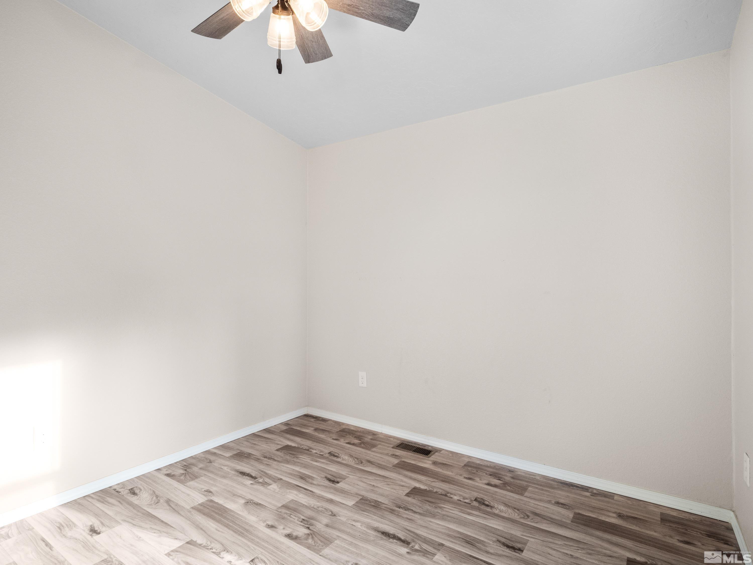 216 Ponderosa Drive Property Photo 12