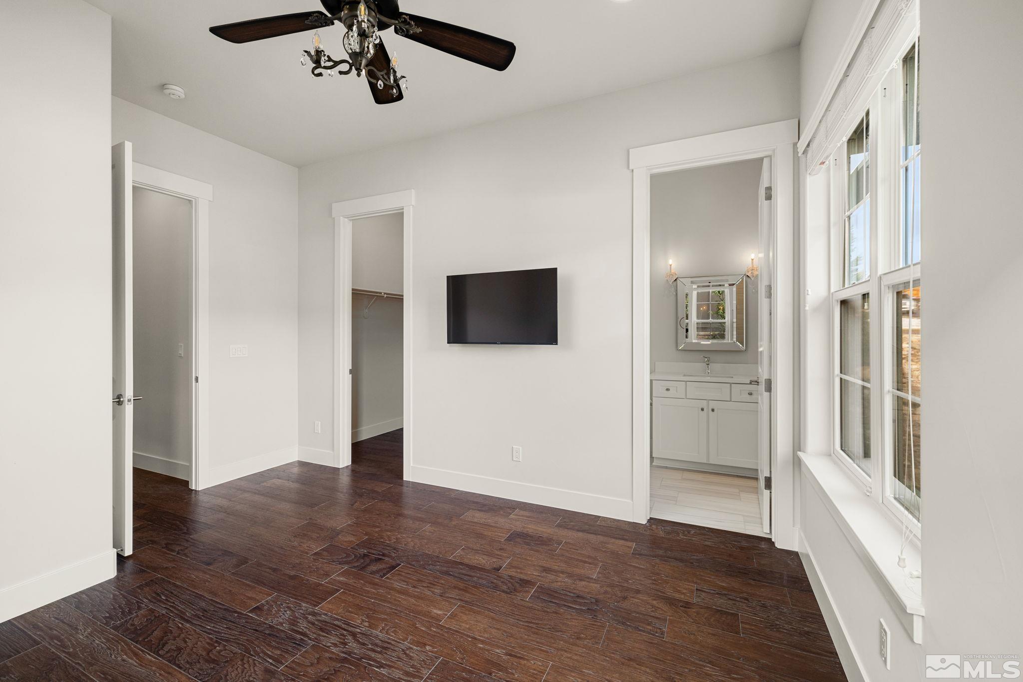 4005 Whispering Pine Loop Property Photo 16