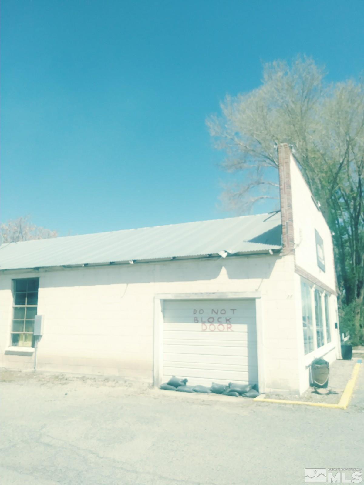 607 S Main St Property Photo 1