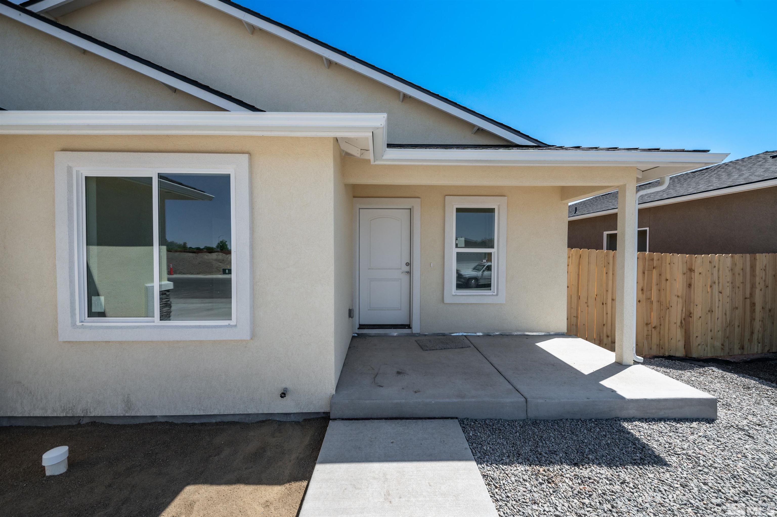 850 Great Basin Ln Property Photo 4