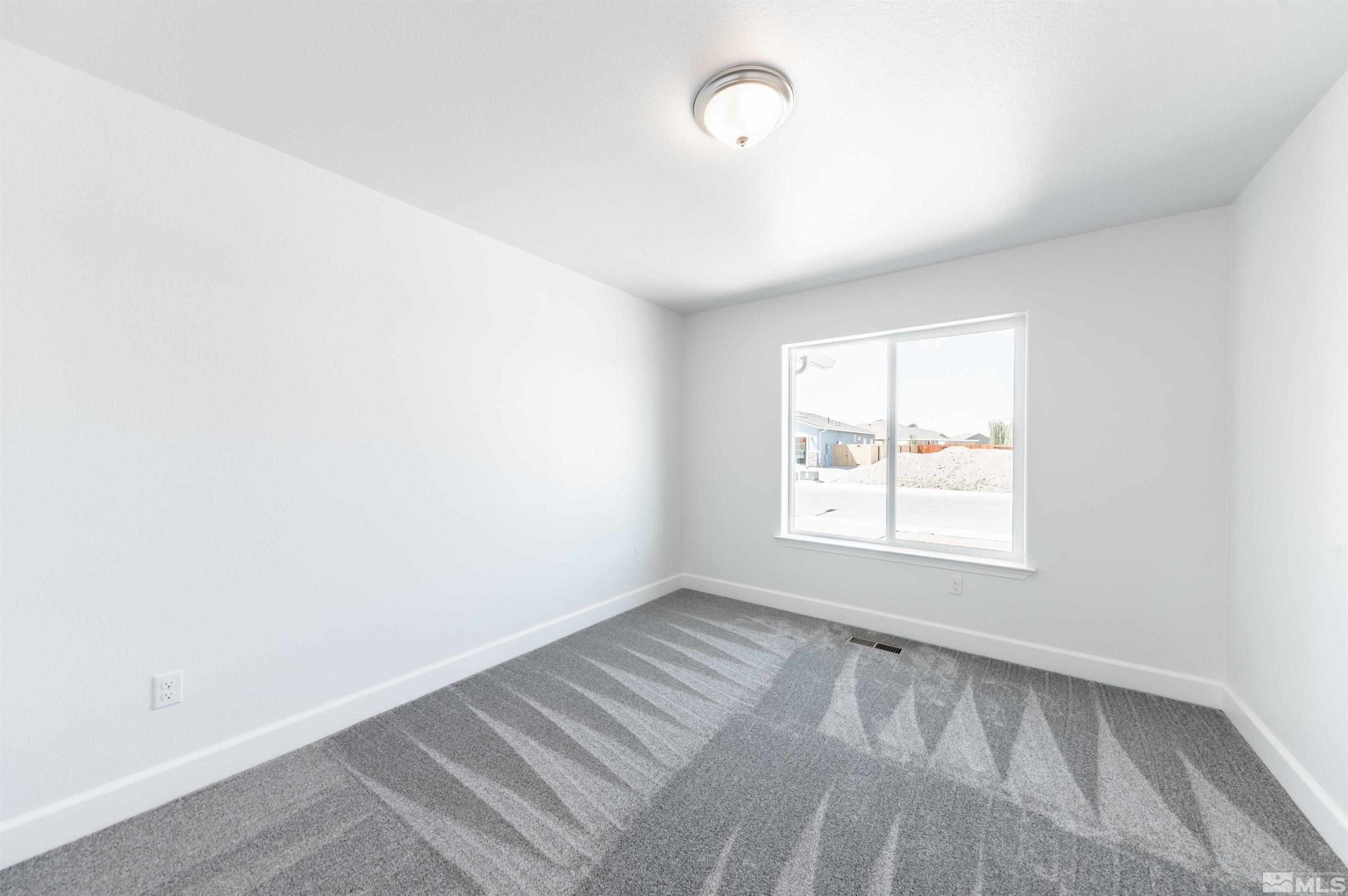 850 Great Basin Ln Property Photo 25