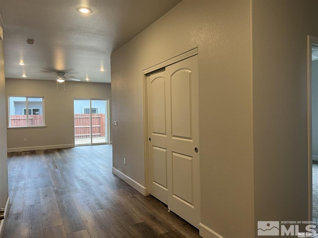 858 Great Basin Ln Property Photo 14