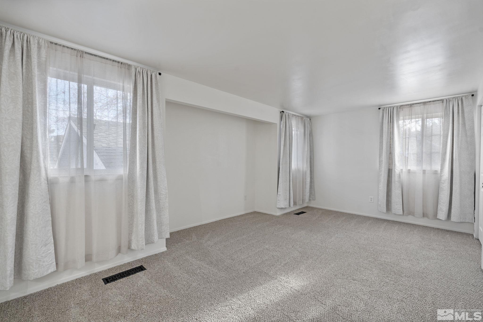 3590 Bluejay Ct Property Photo 25