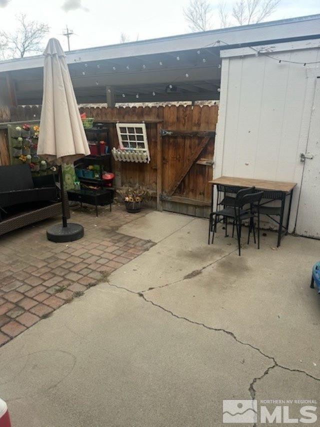 1317 N Lompa Ln Property Photo 12