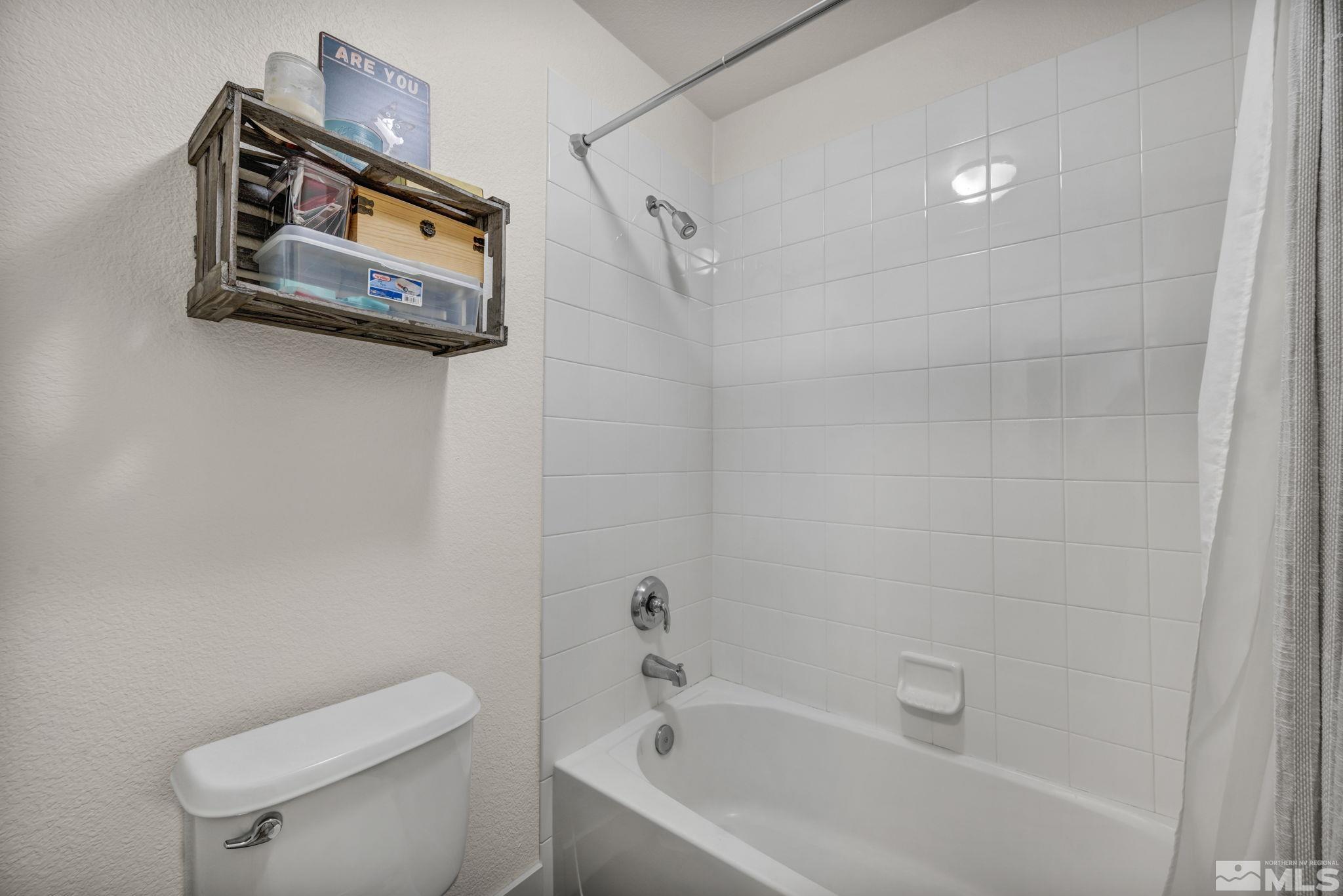10895 Serratina Dr Property Photo 29