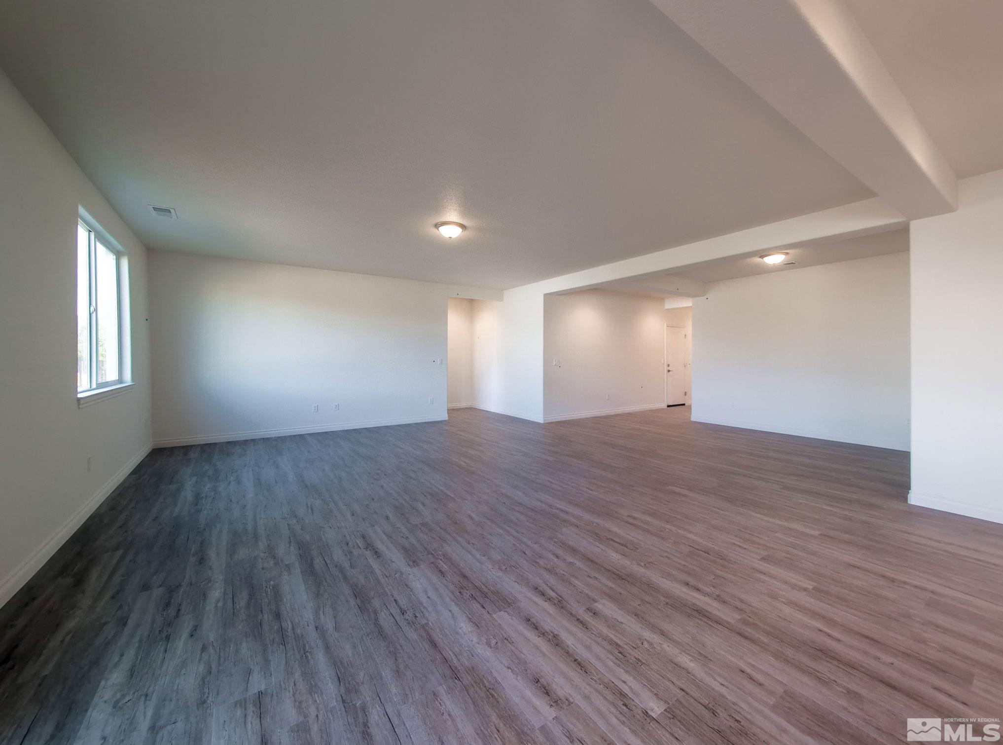 4000 Cold Springs Ct Property Photo 6