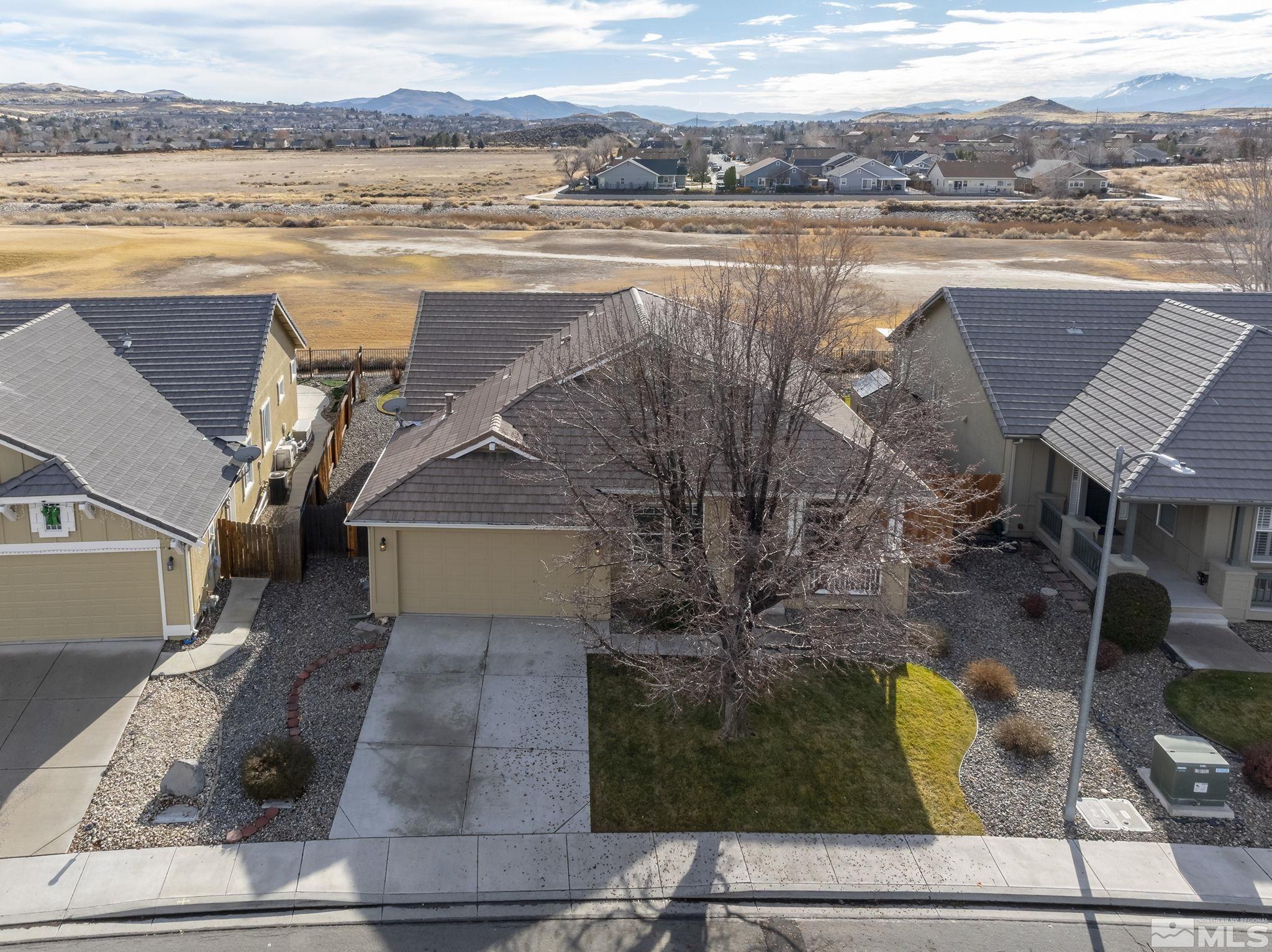 1131 Turnberry Dr Property Photo 3