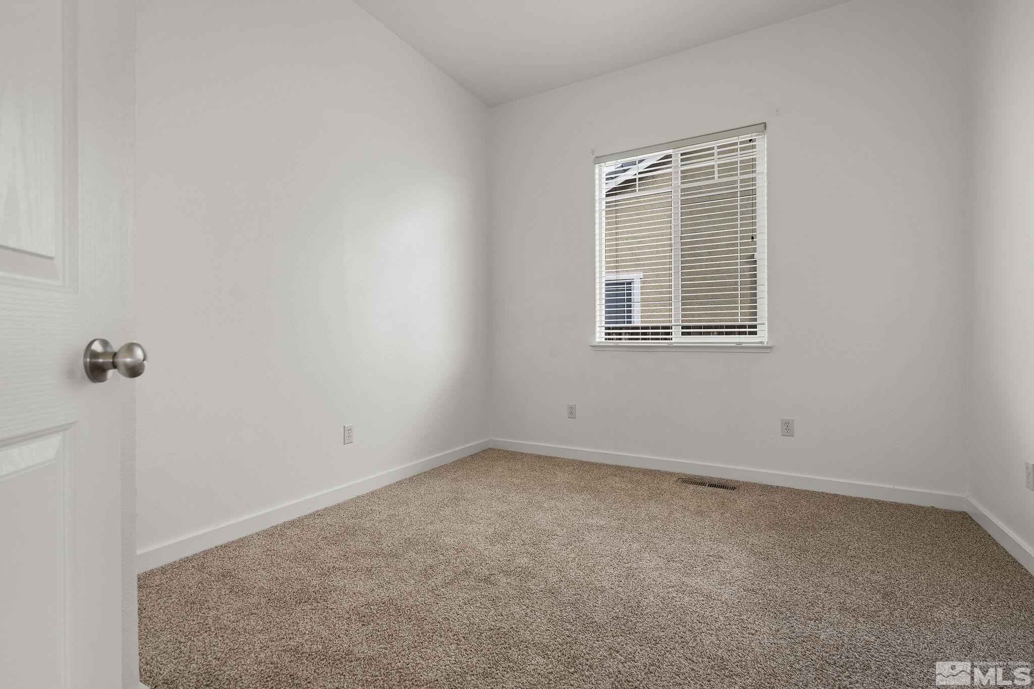 1131 Turnberry Dr Property Photo 22
