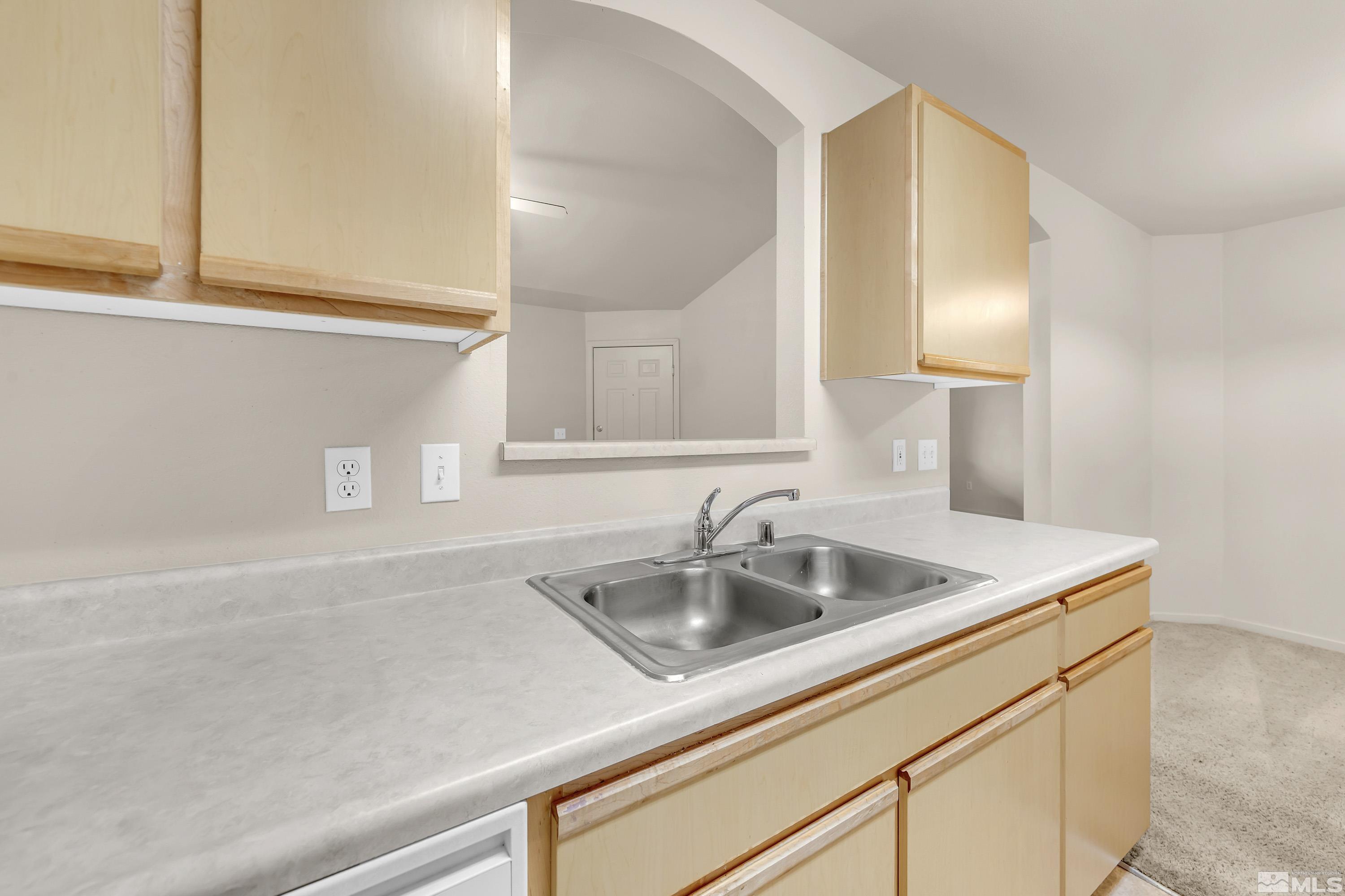 6850 Sharlands Ave 2120 Property Photo 2