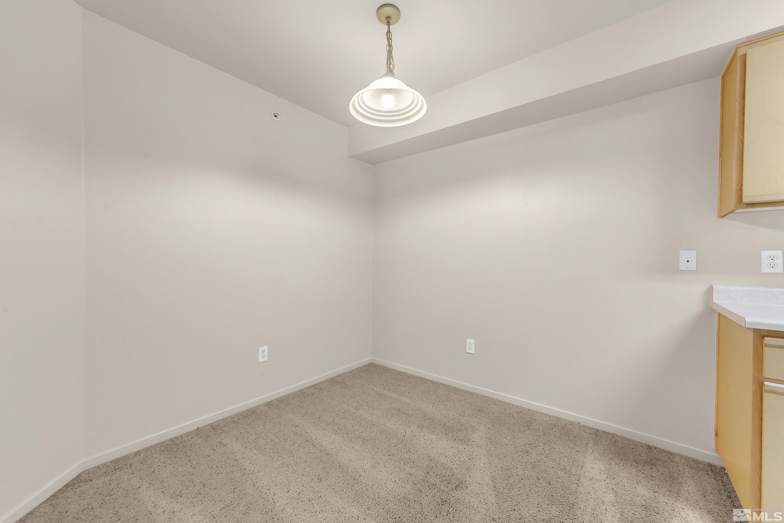 6850 Sharlands Ave 2120 Property Photo 7