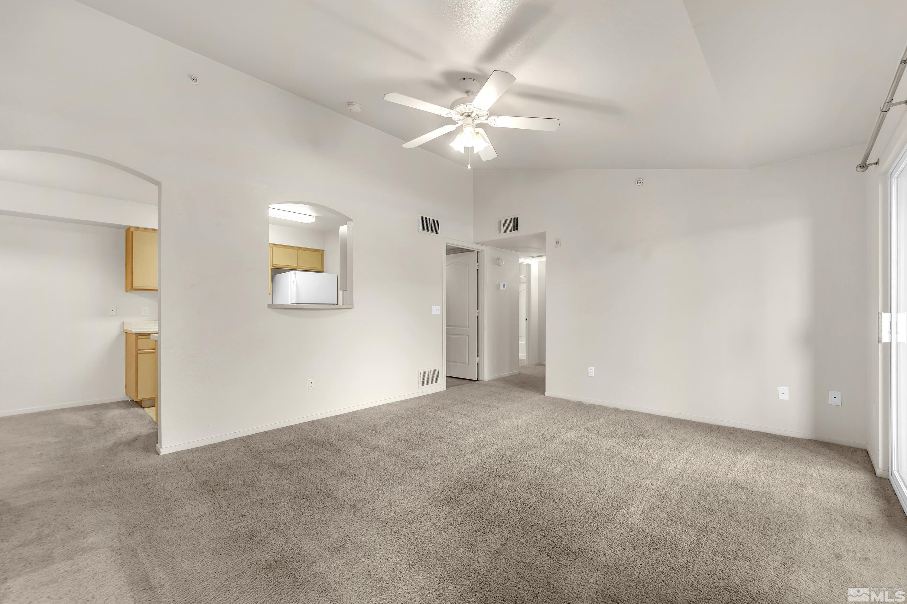 6850 Sharlands Ave 2120 Property Photo 10