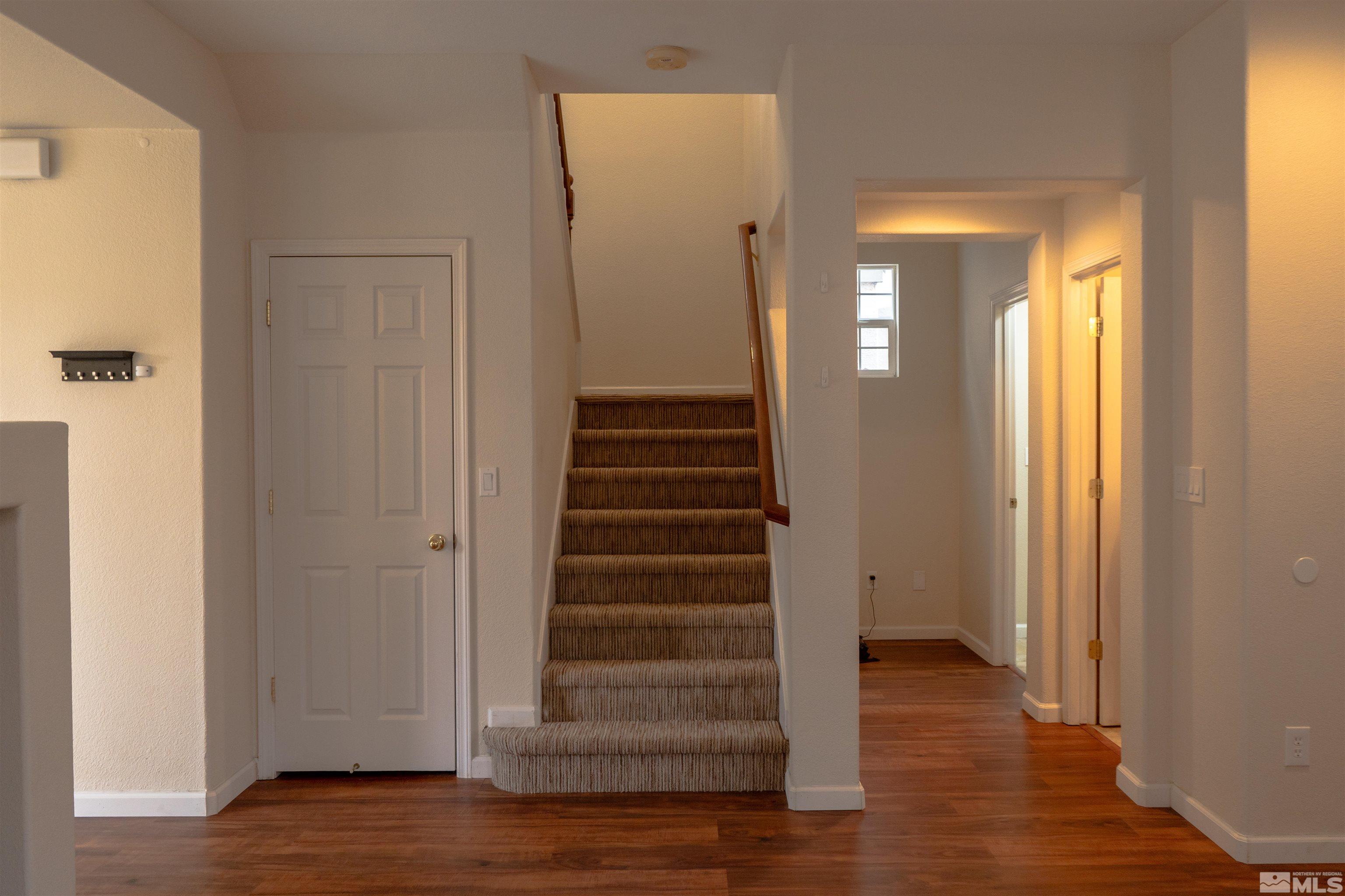 3850 Artadi Dr Property Photo 7