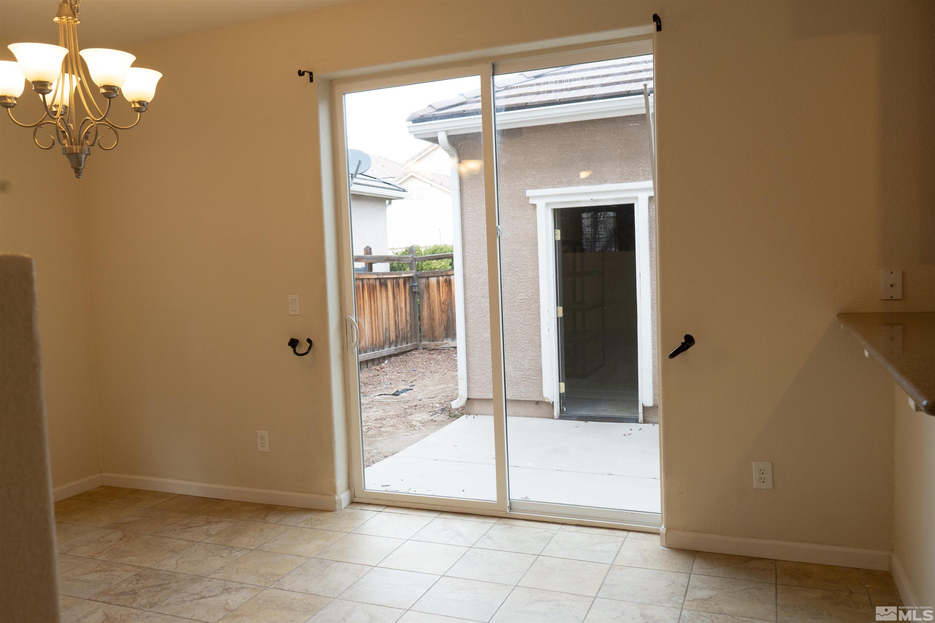 3850 Artadi Dr Property Photo 13