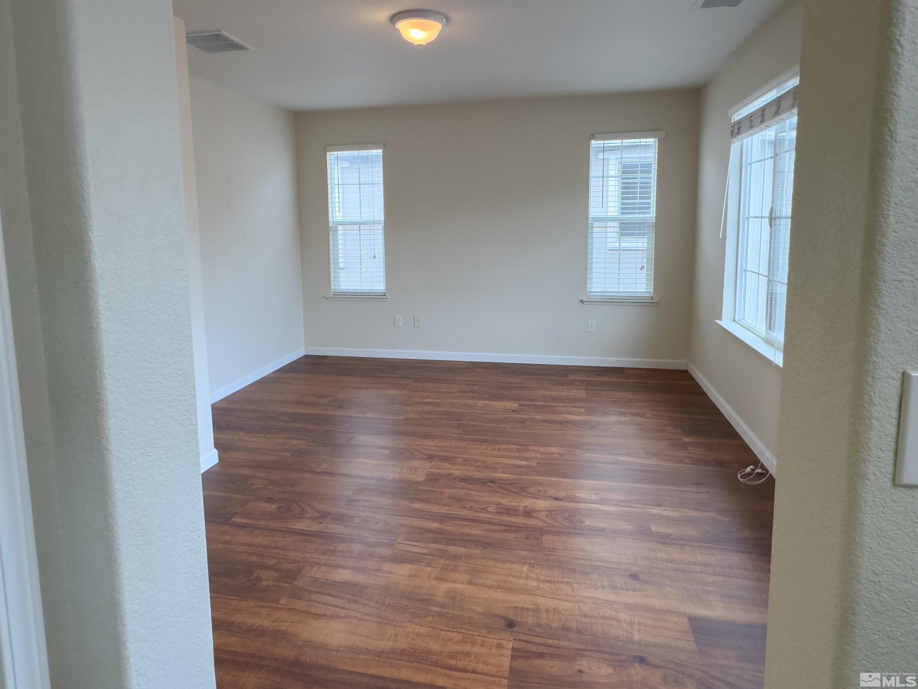 3850 Artadi Dr Property Photo 19