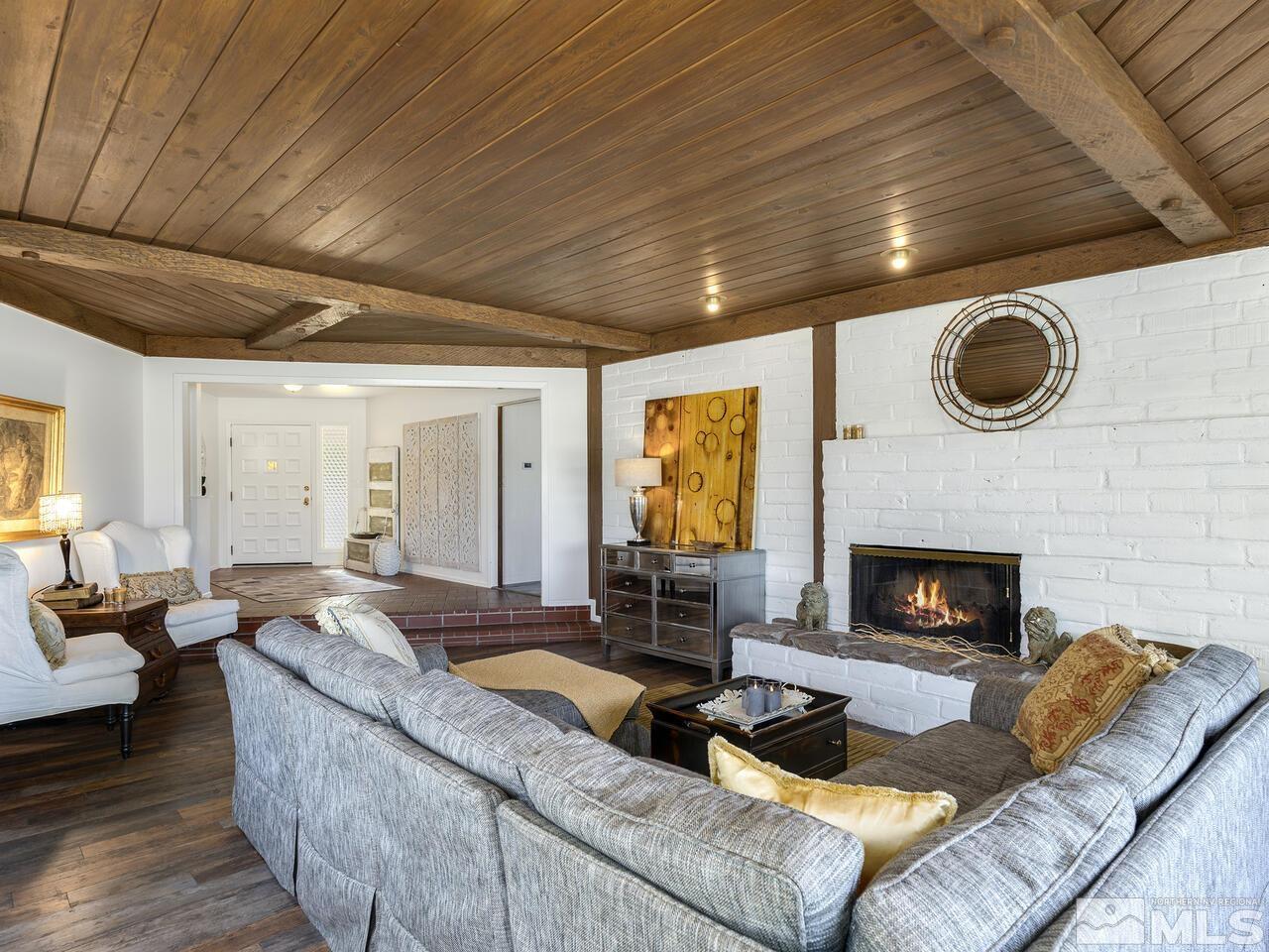 2475 Faretto Ln Property Photo 12