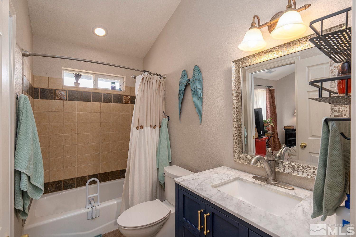 2470 Cartwright Rd Property Photo 18