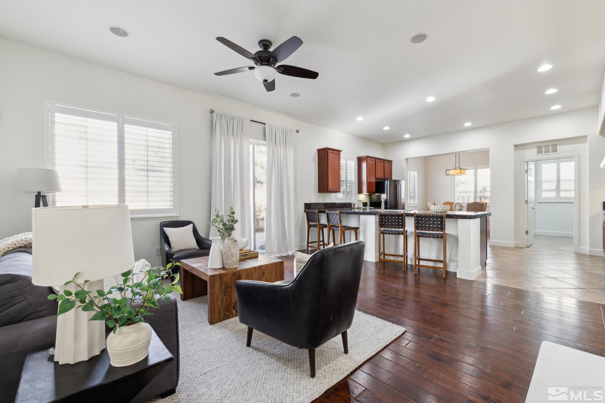 4296 Black Hills Dr Property Photo 8