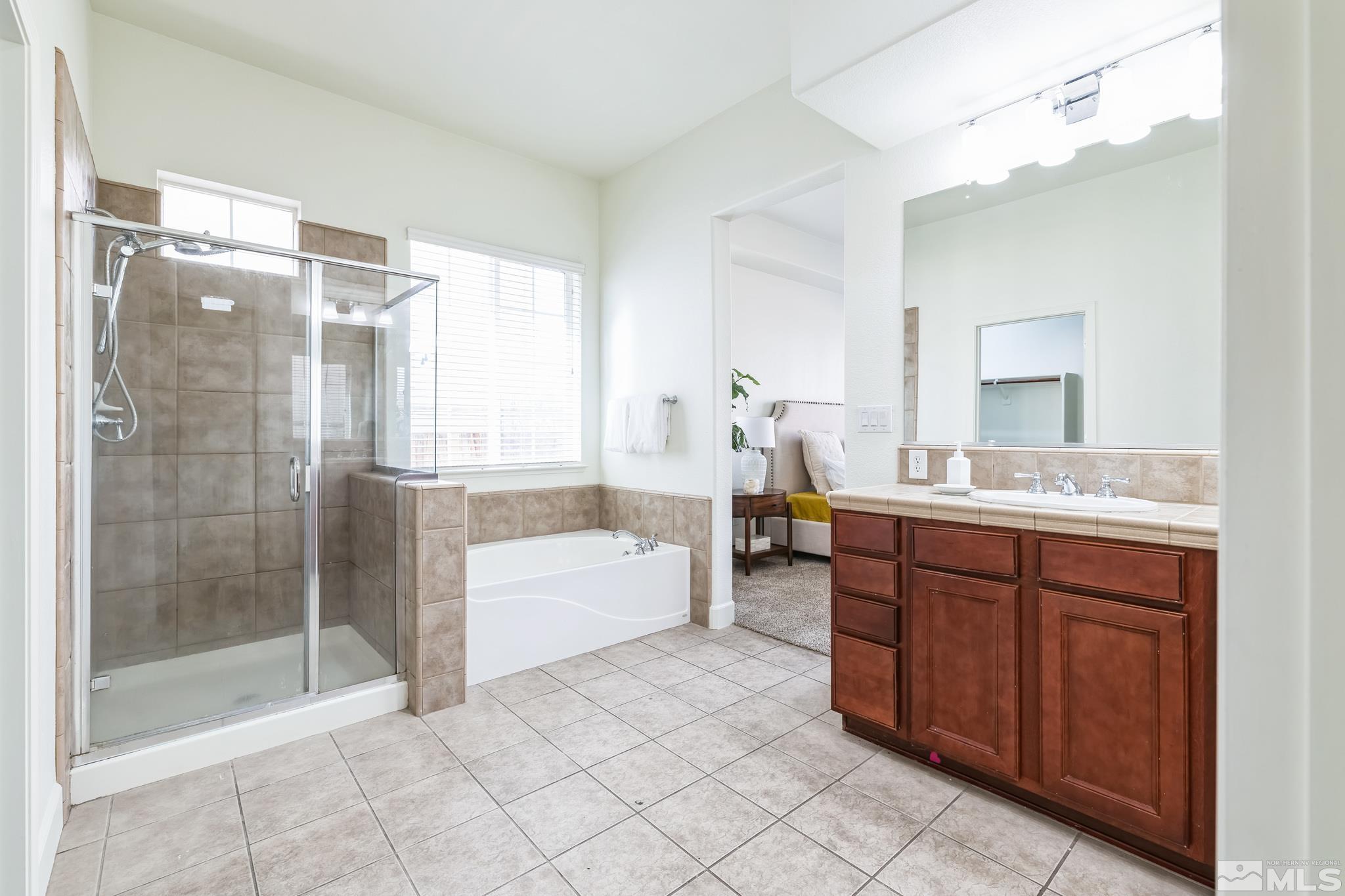 4296 Black Hills Dr Property Photo 17