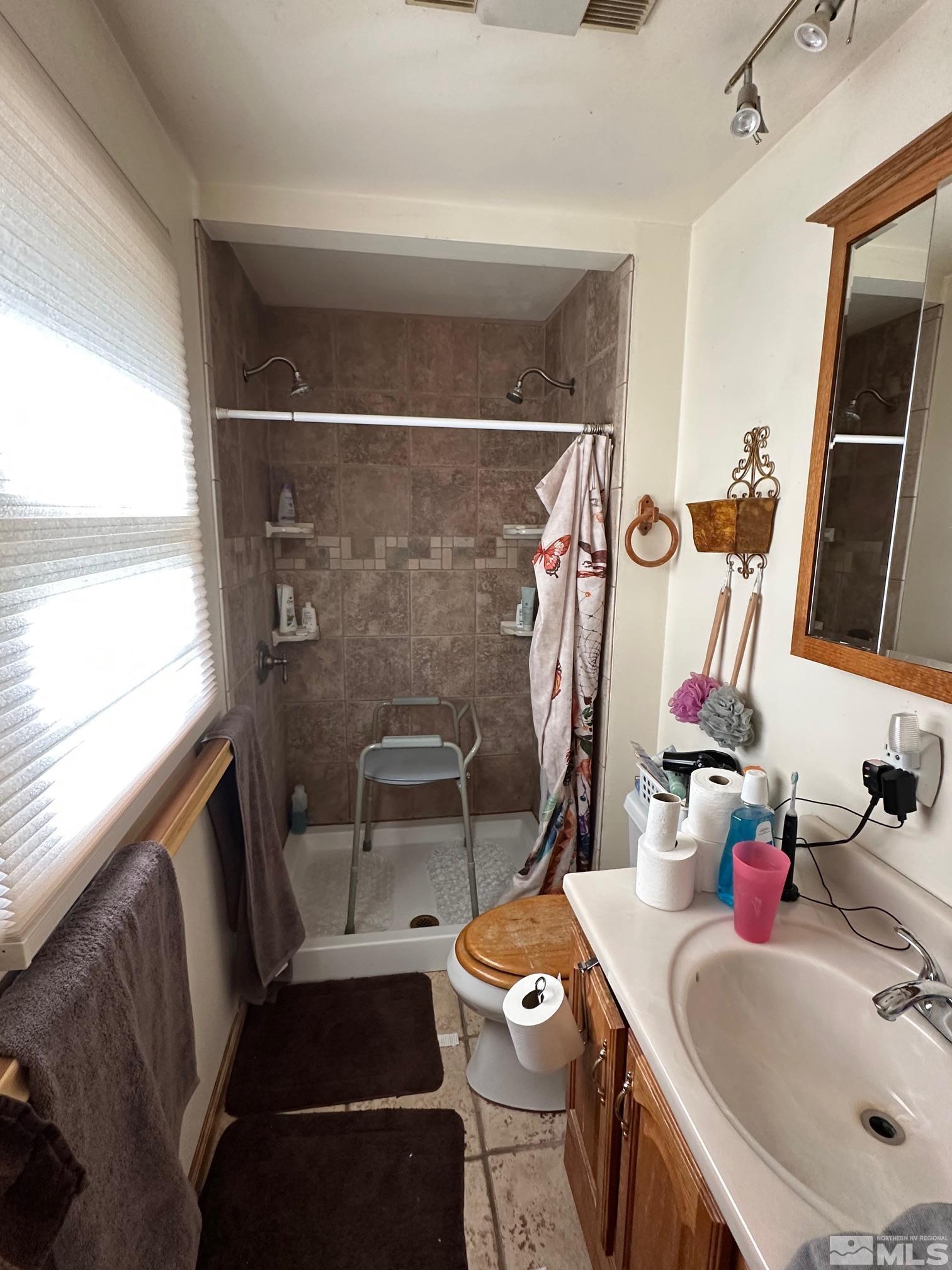 2391 Enterprise Rd Property Photo 11