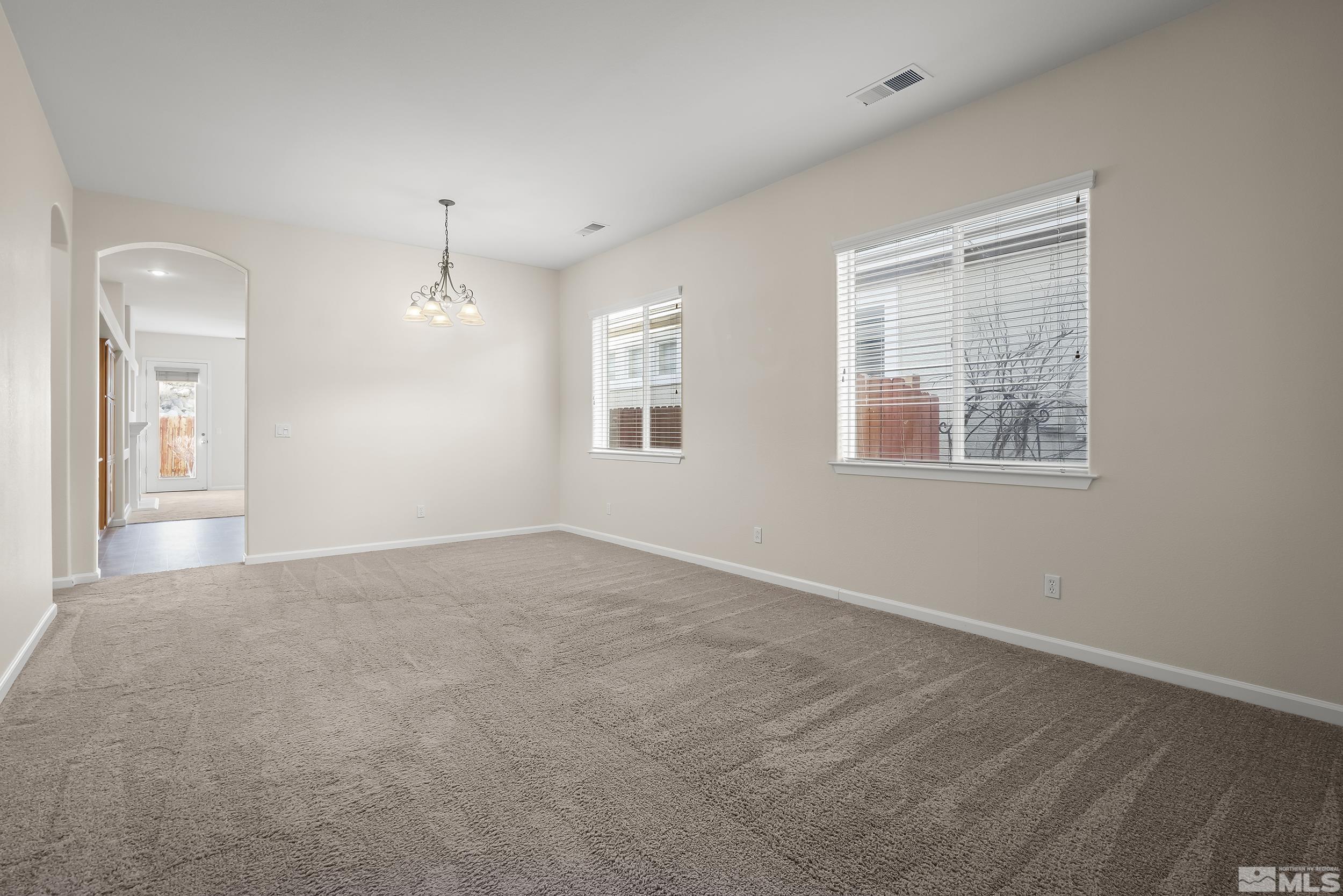 3492 Long Drive Property Photo 5