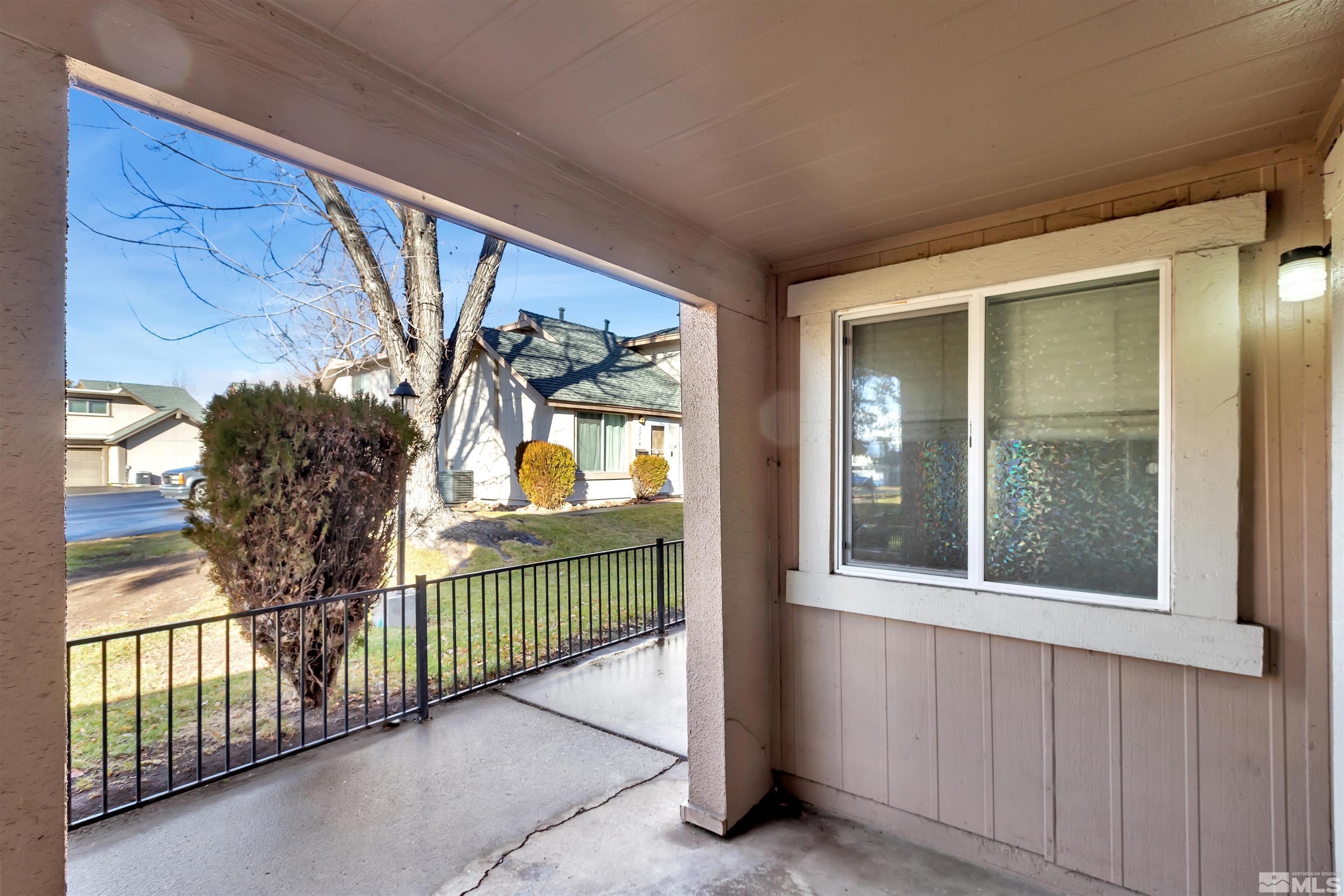 2267 Rock Blvd Property Photo 3