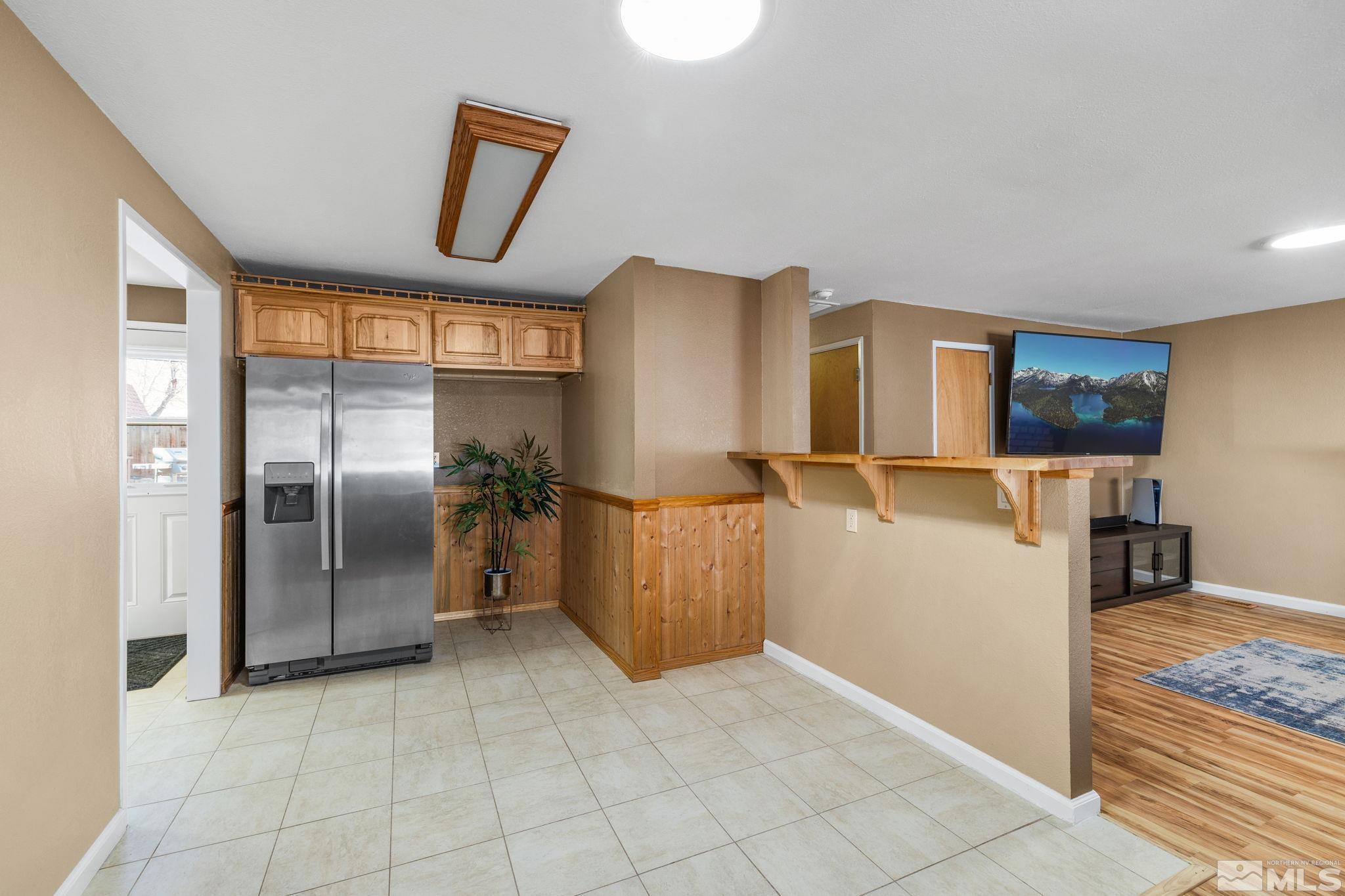 2460 Lewis Dr Property Photo 10