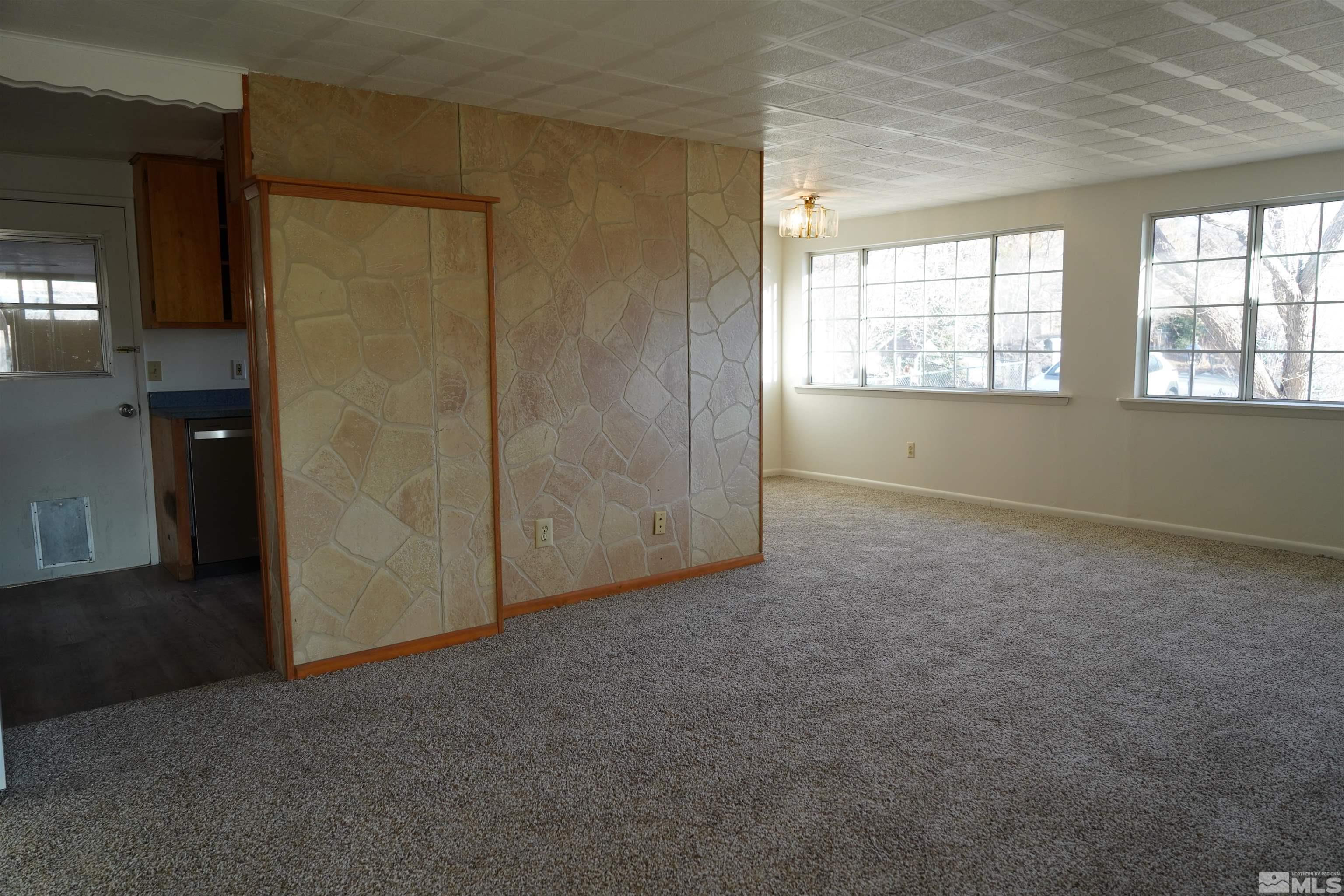 545 Big Knob Property Photo 8