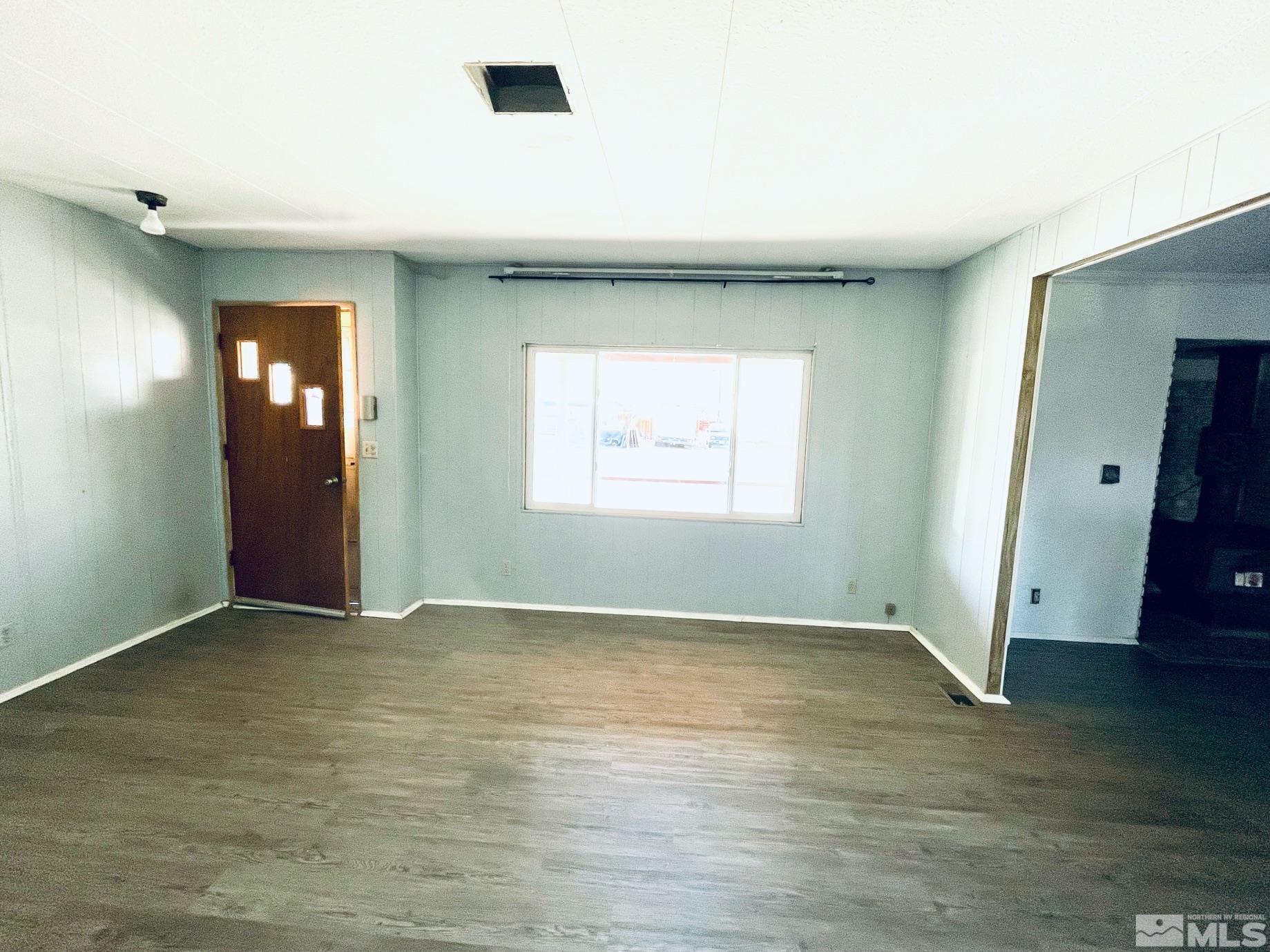 176 N Street Property Photo 5