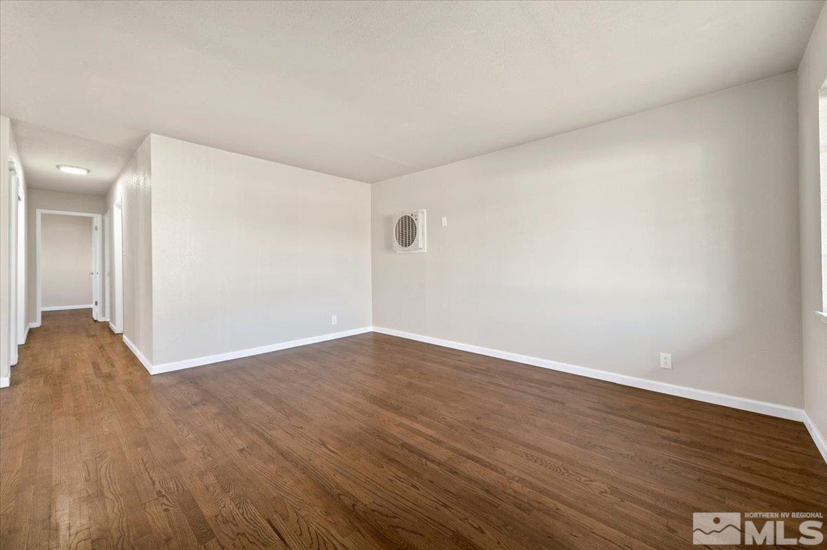 101 Mcgoldrick Dr Property Photo 6