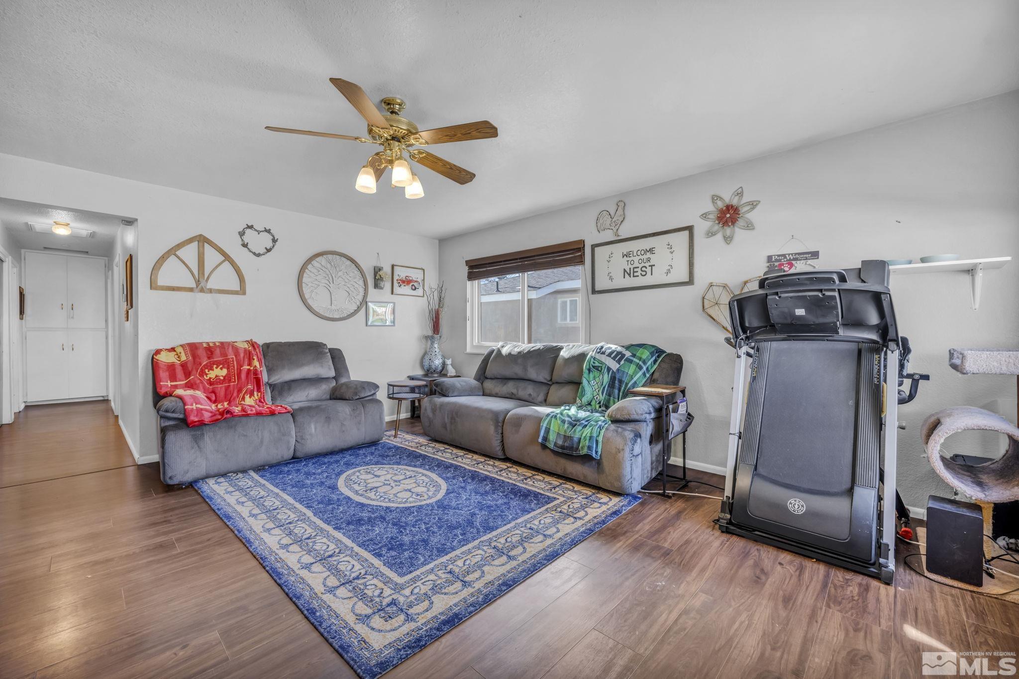 525 Nadine Dr Property Photo 11